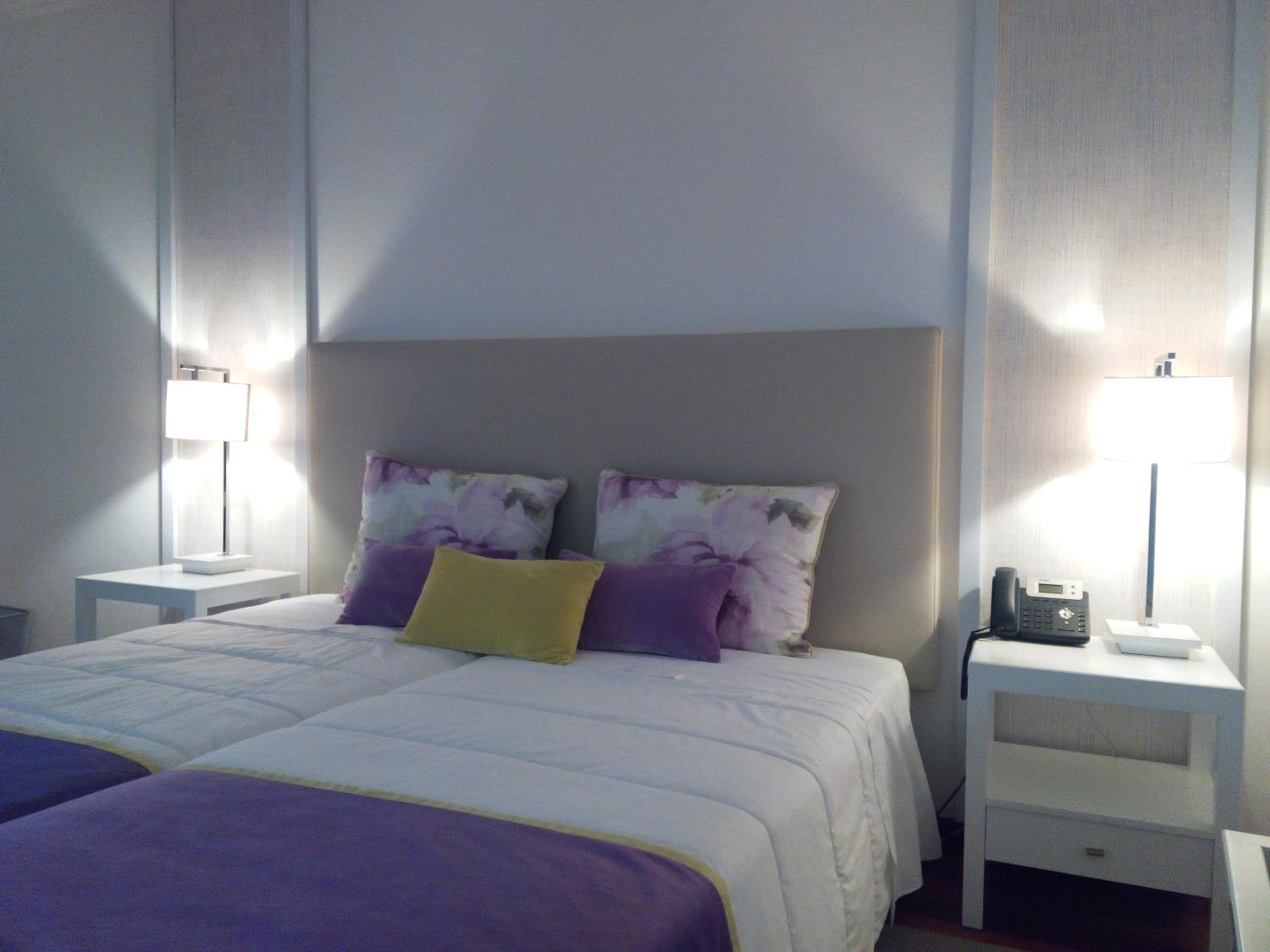 Standard Twin Room - Photo 3