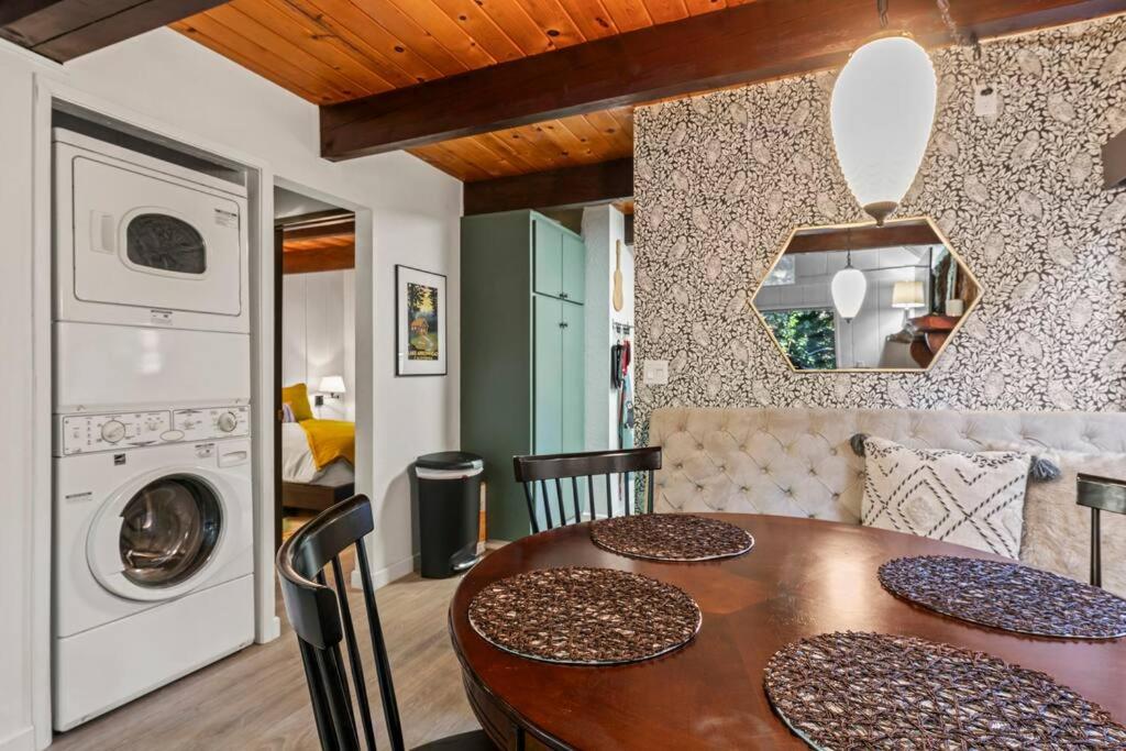 Two-Bedroom House photo 2