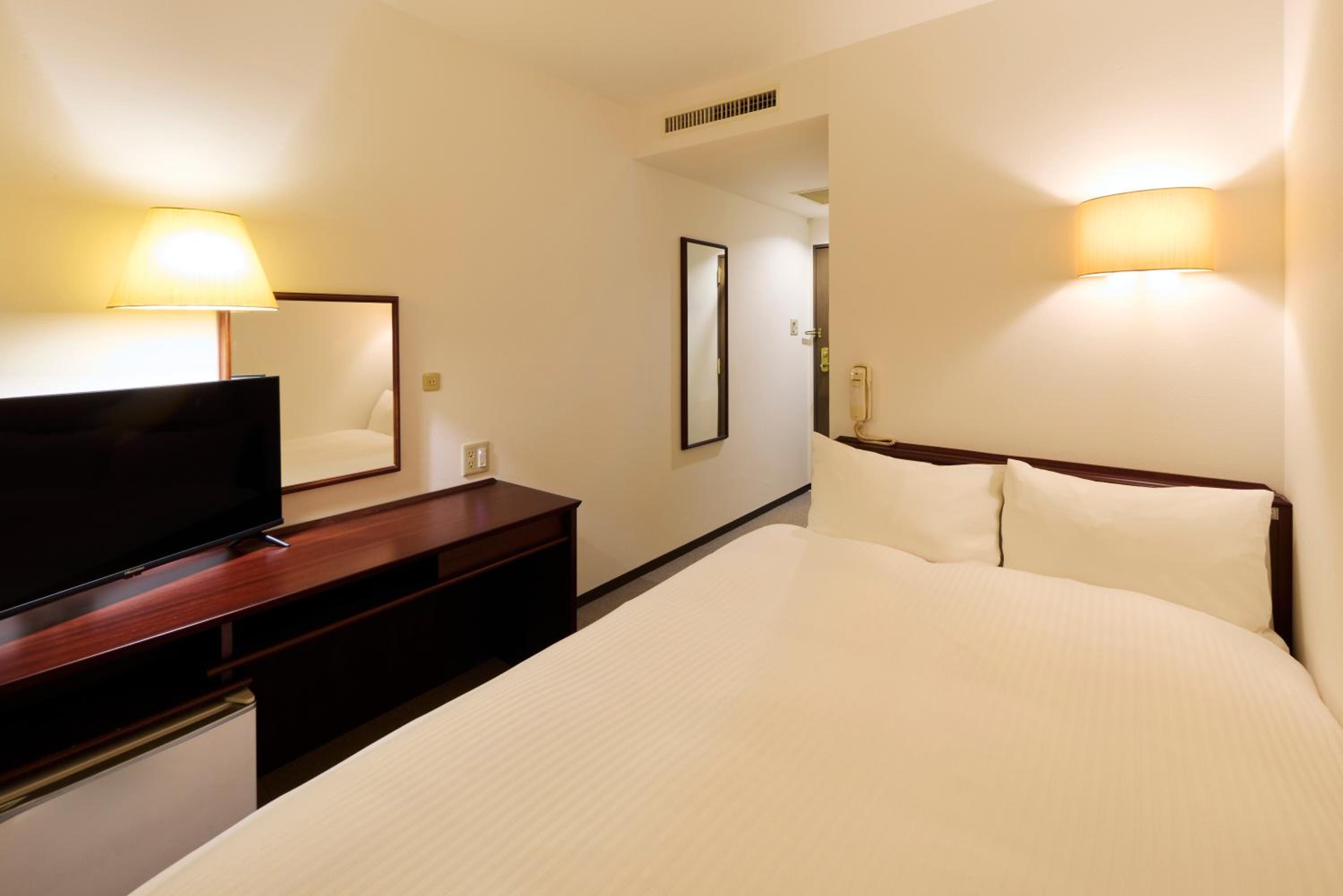Standard Double Room - Non-Smoking photo 1