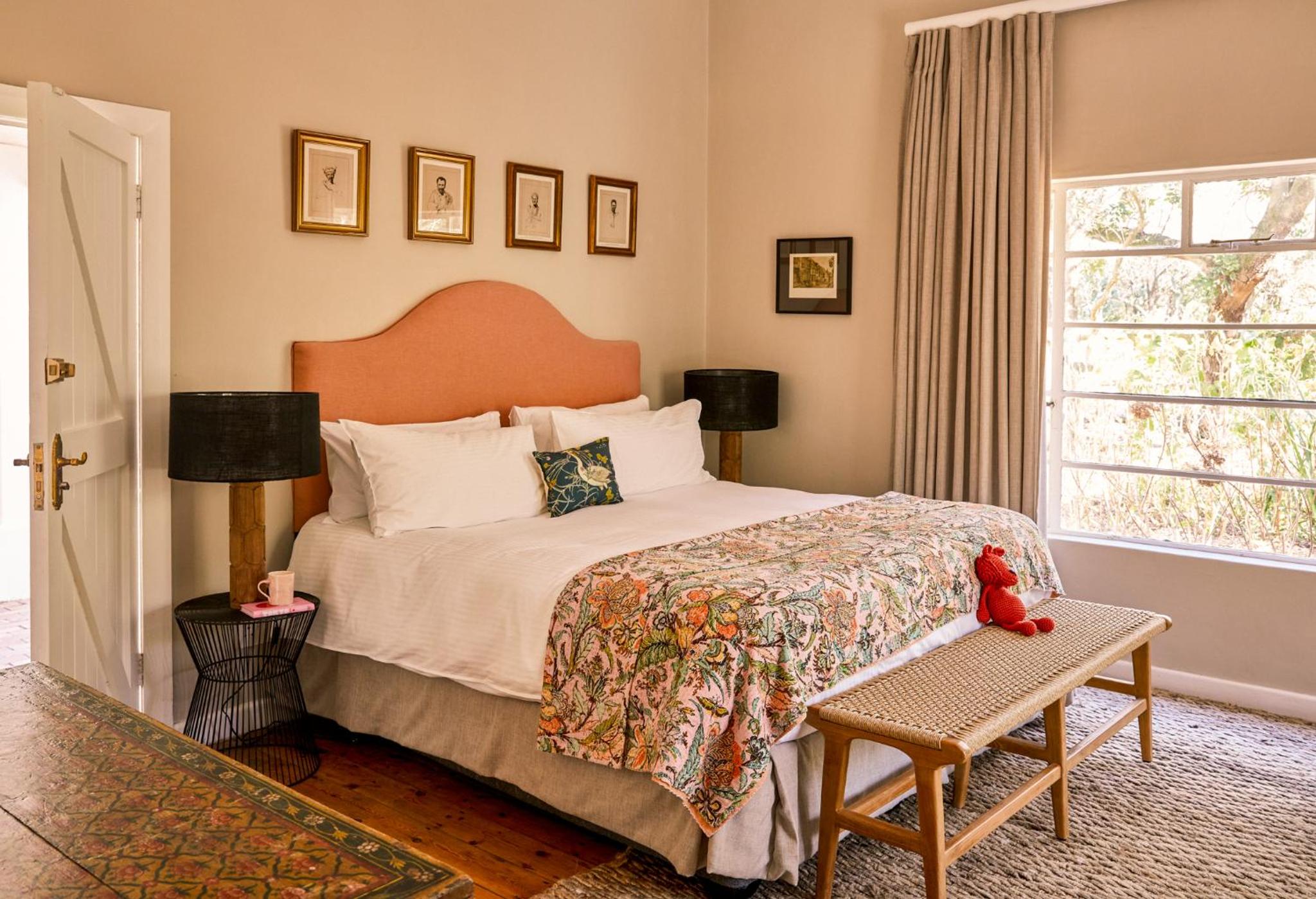 Two-Bedroom Suite - Photo 3
