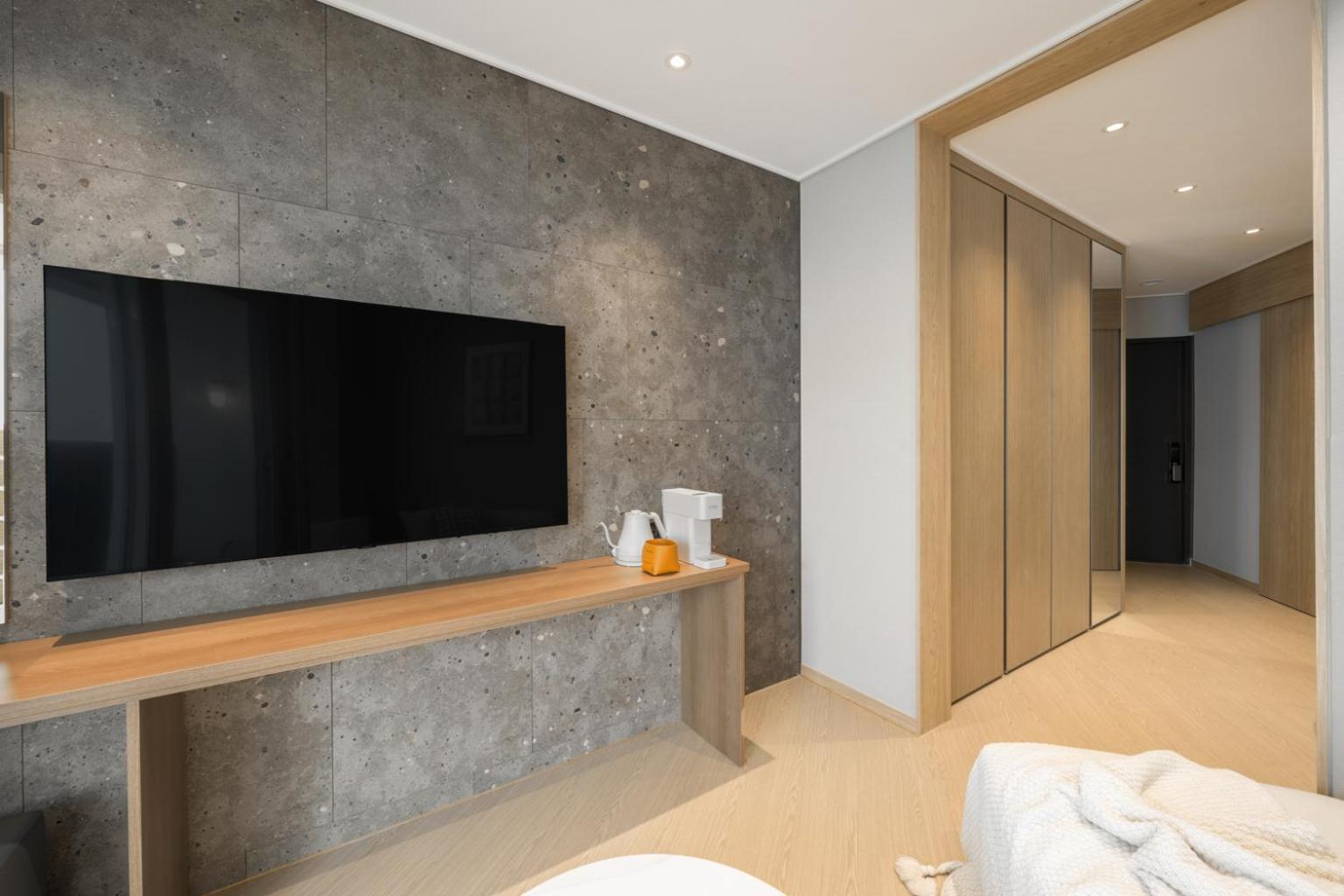Premier Suite  - Photo 8