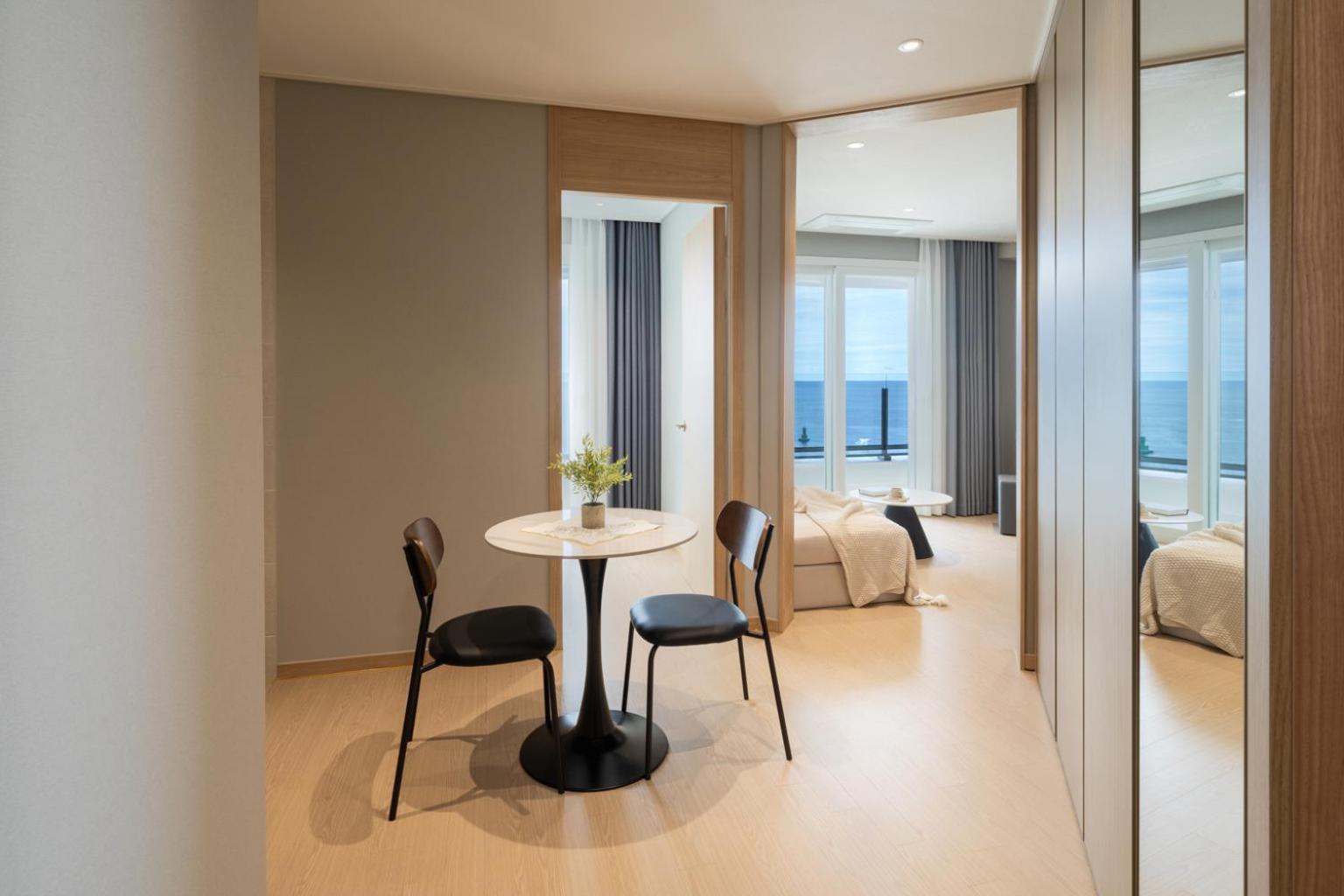 Premier Suite  - Photo 1