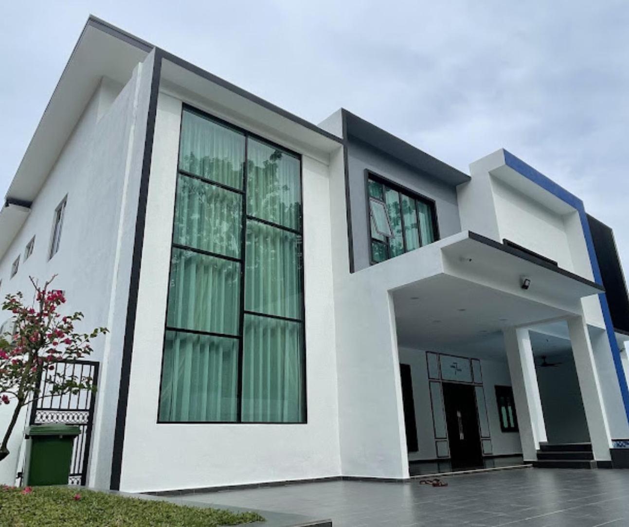 Villa photo 3