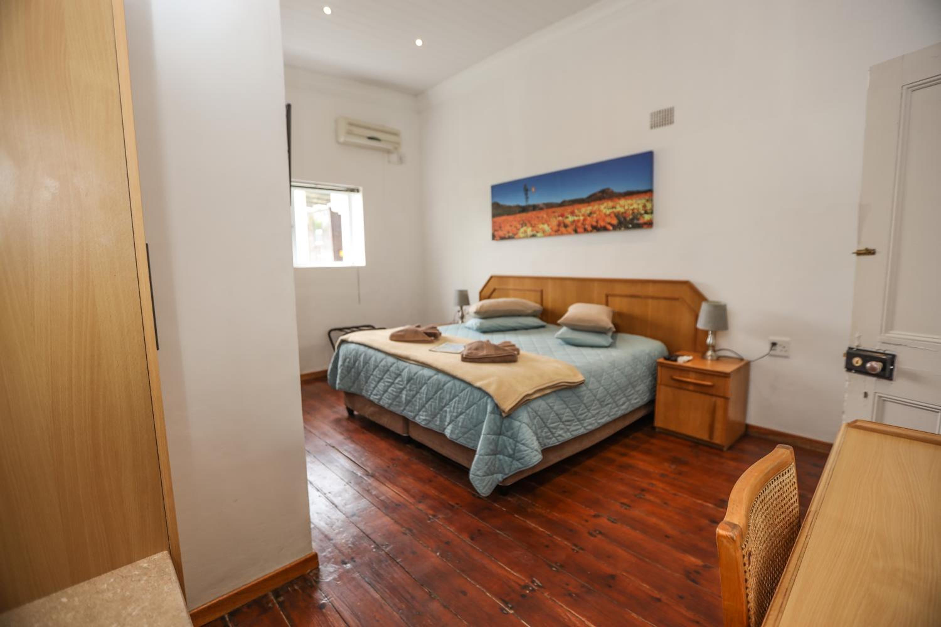 Standard Double Room photo 2