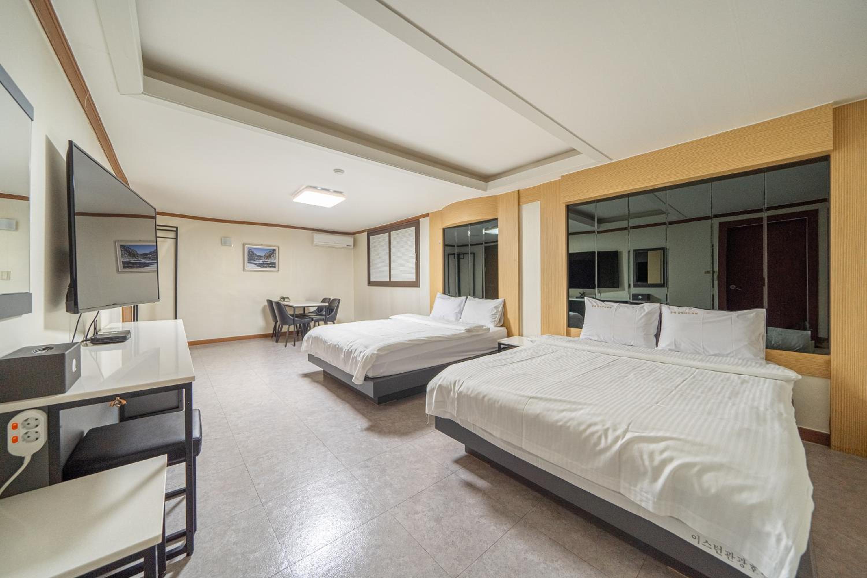 Junior Suite - Photo 1