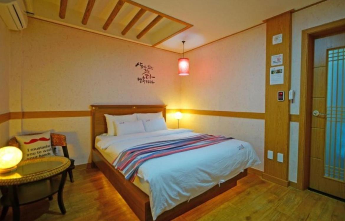Double Room - Photo 1
