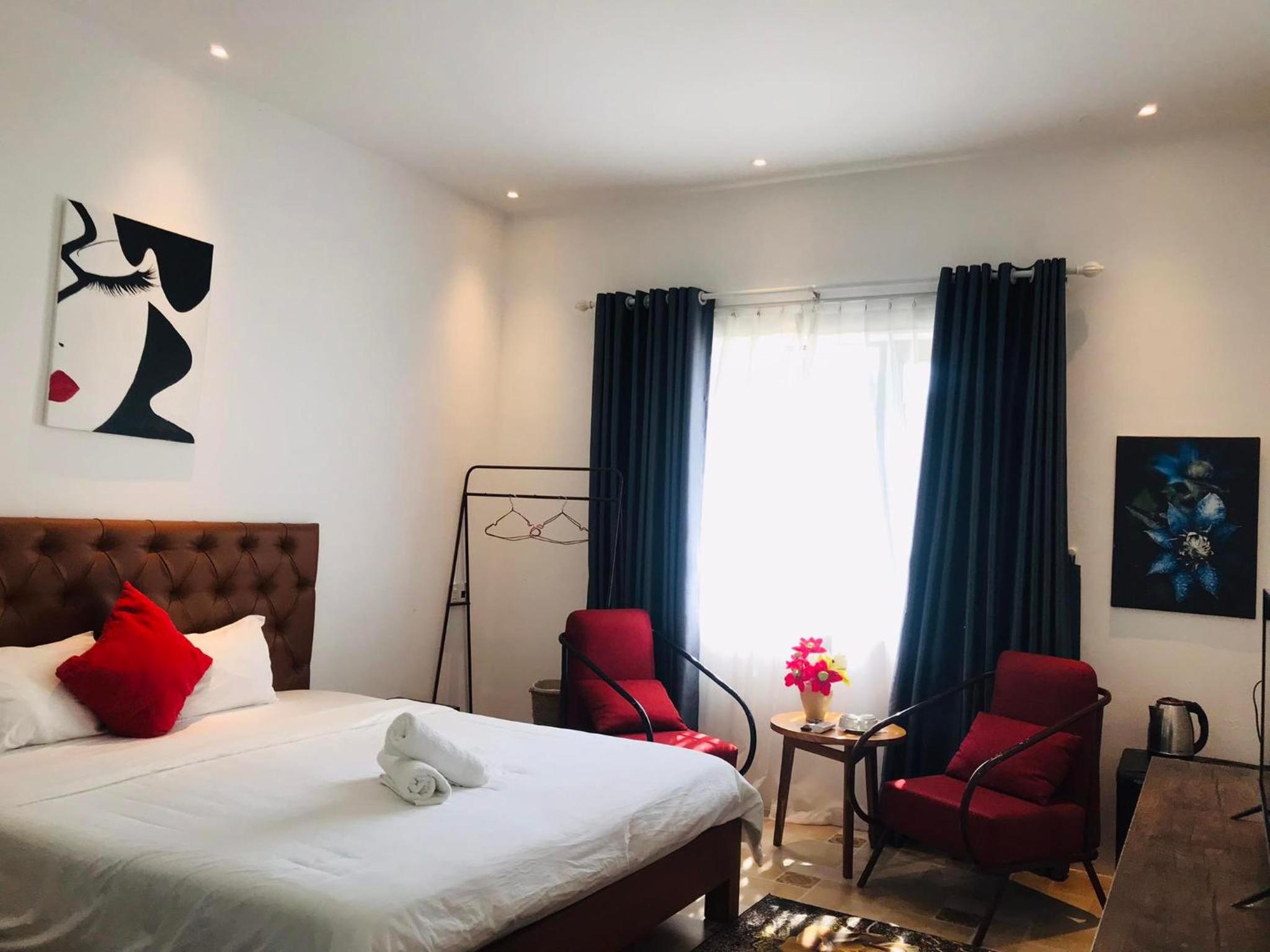 Standard King Room
