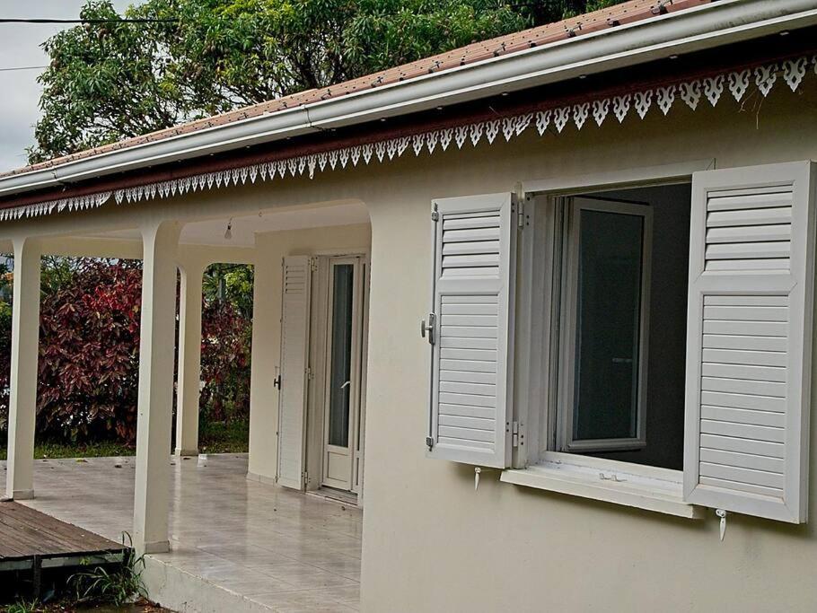 Three-Bedroom House photo 1