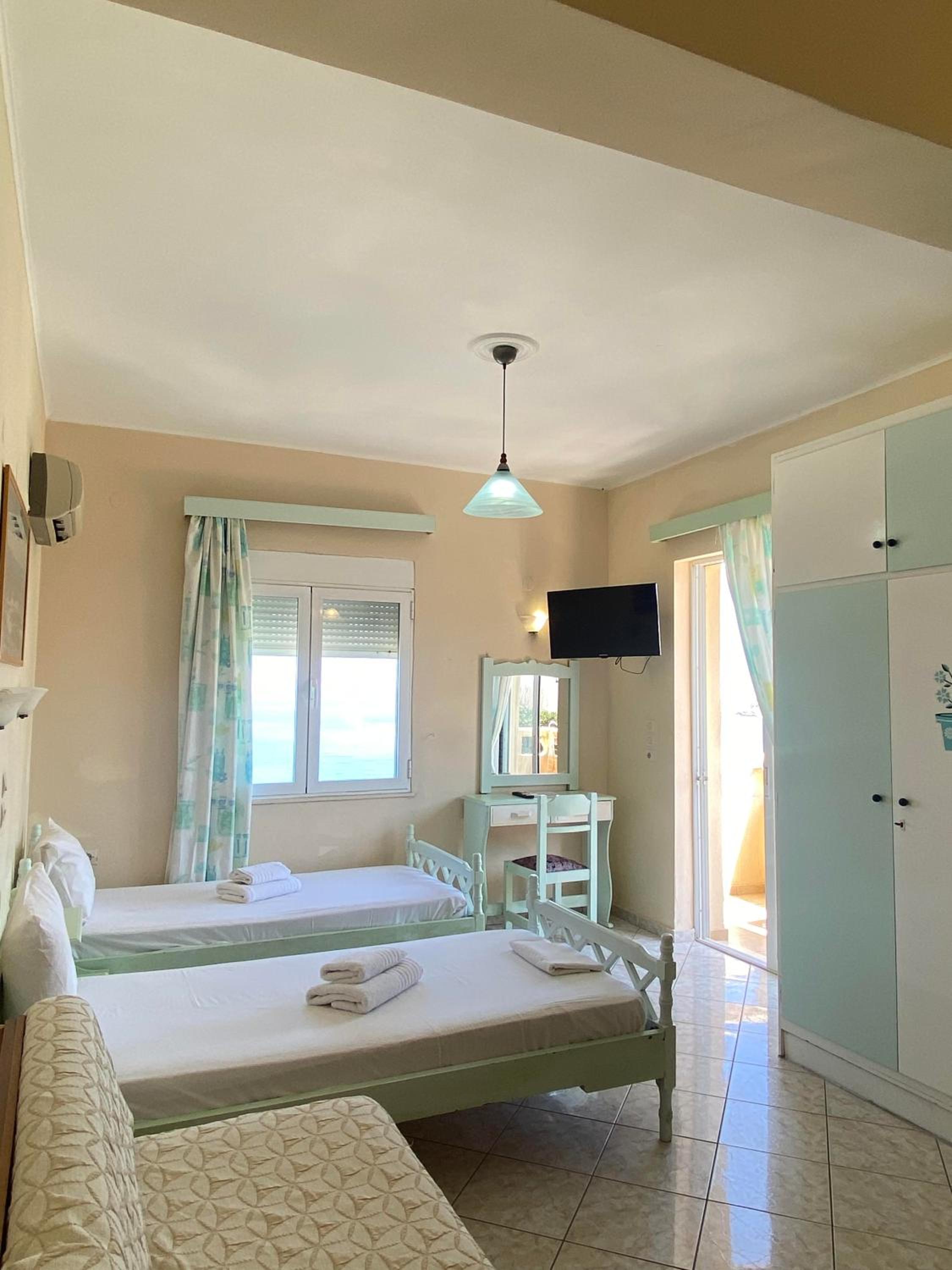 Studio with Sea View (3 Adults) photo 1