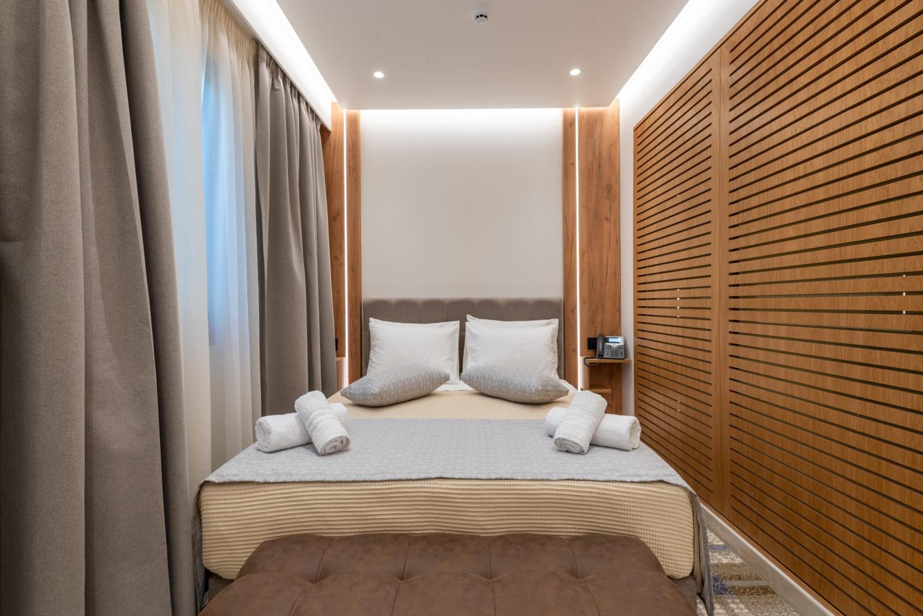 Superior Double Room - Photo 7