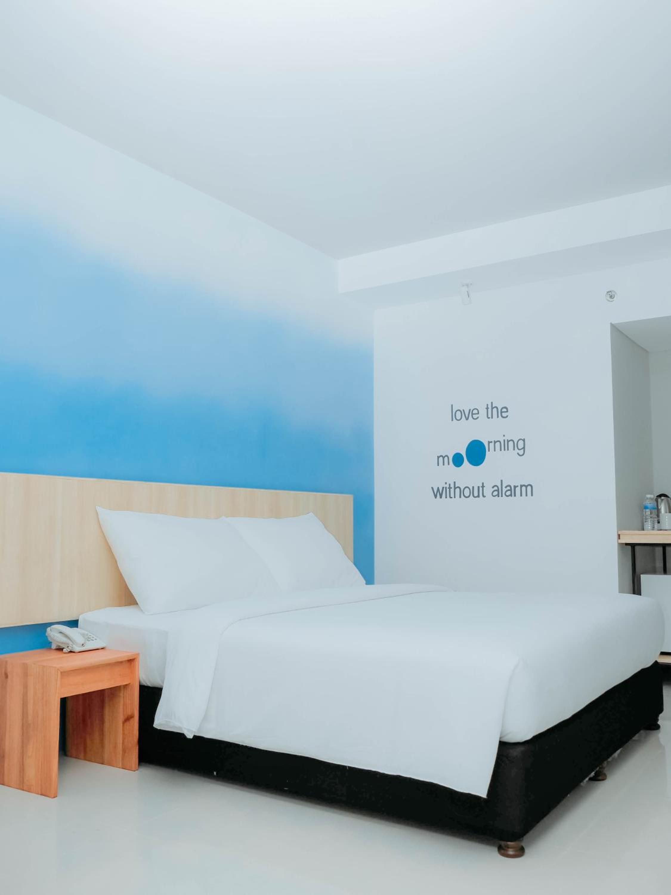 Superior Double Room with Balcony - Photo 1