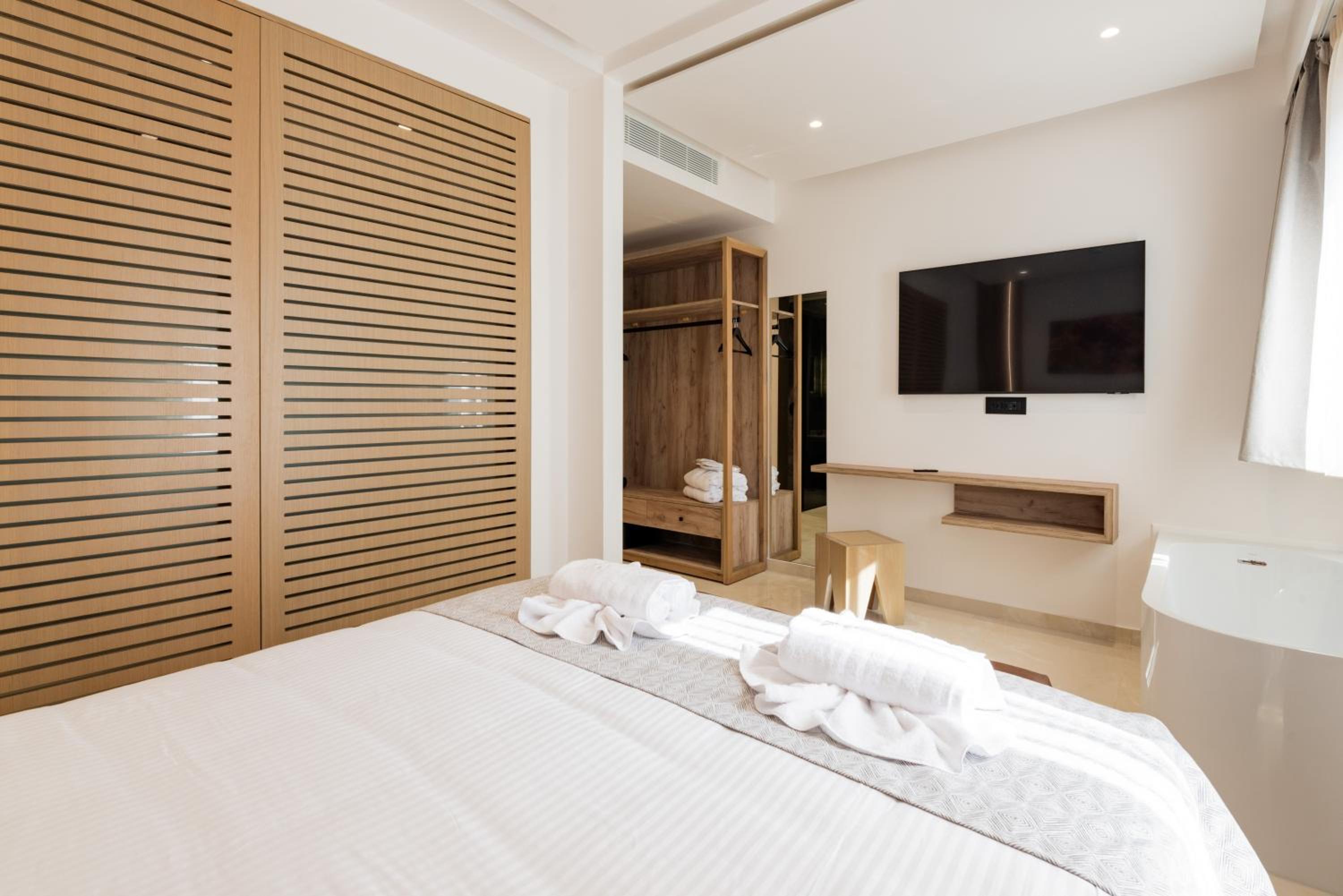 Junior Suite - Photo 6