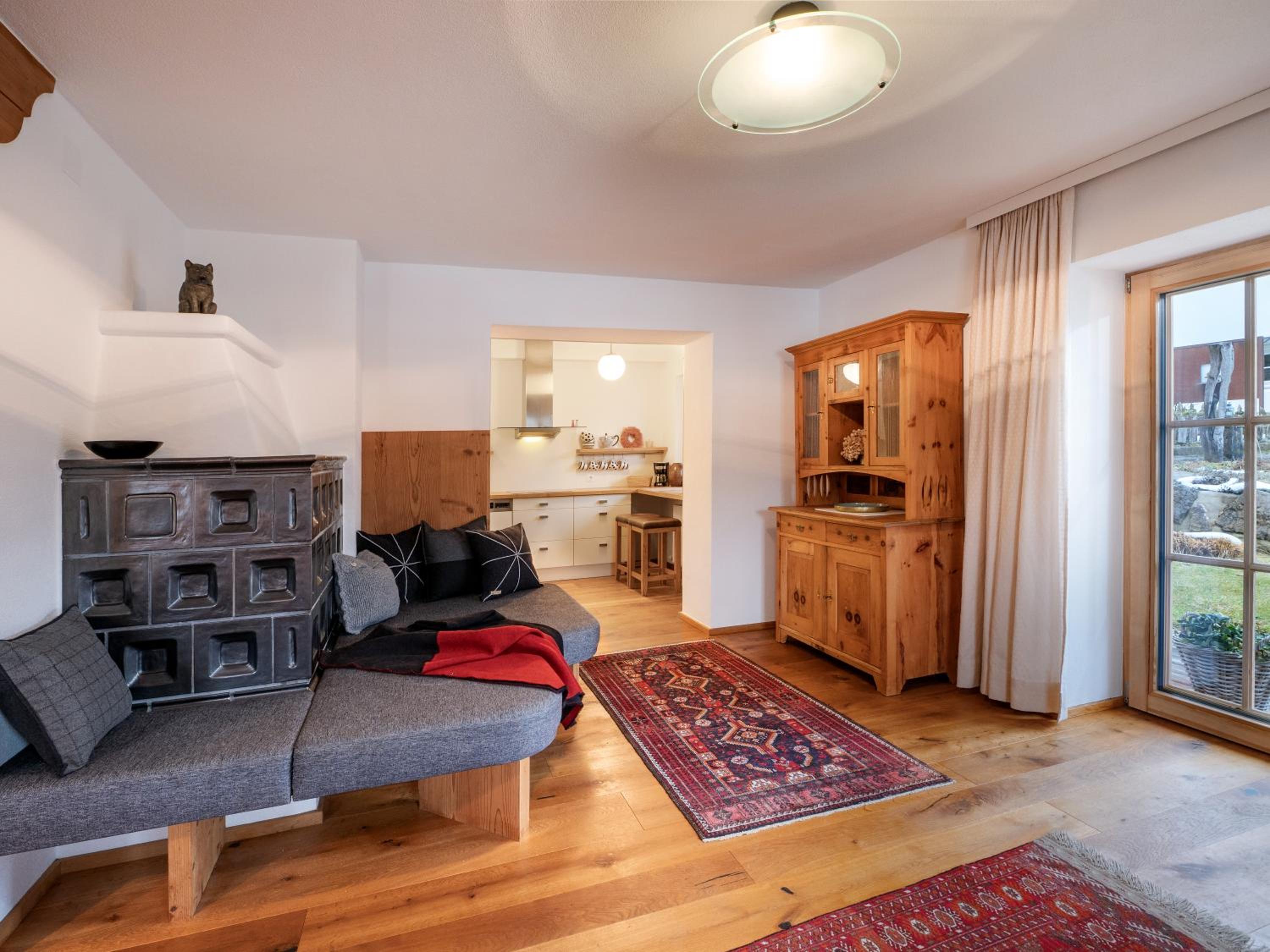 Two-Bedroom Apartment with Bathroom photo 3