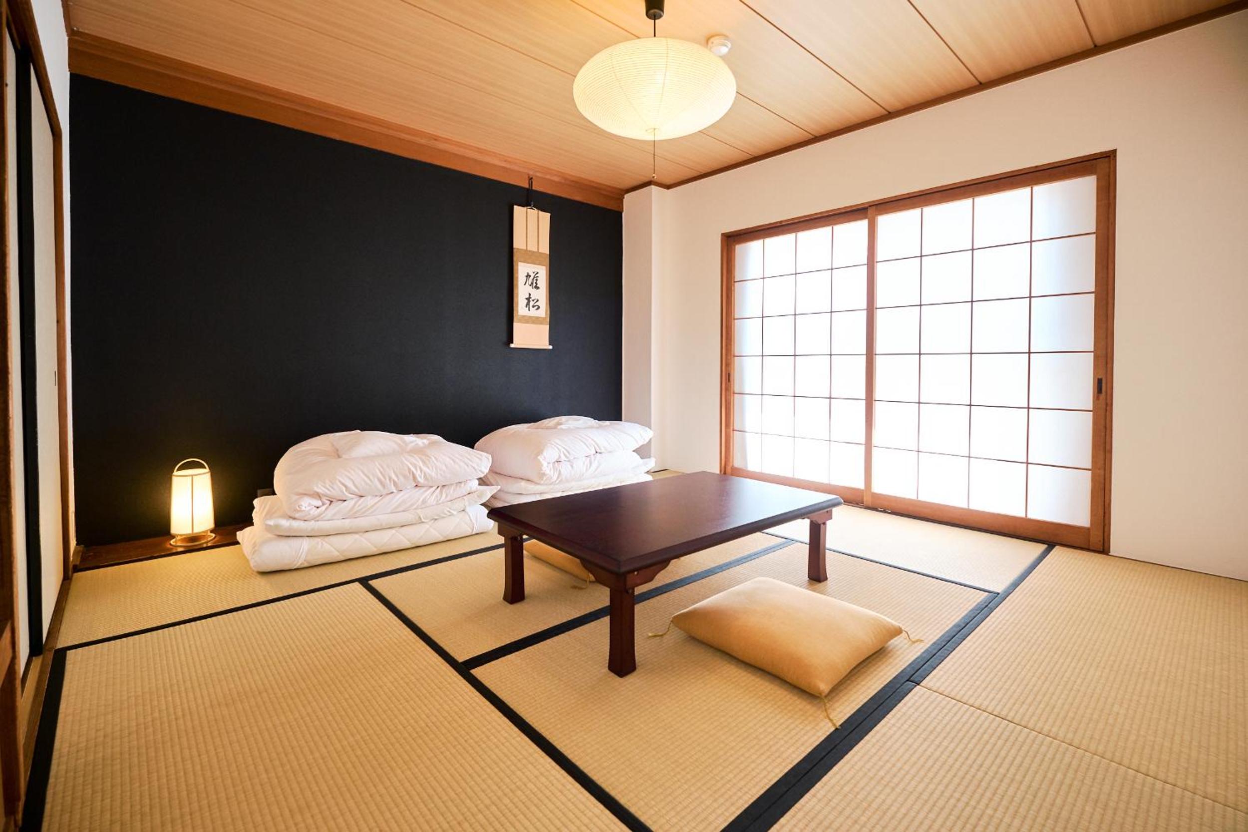 Japanese Style Twin Room with Shared Bathroom  photo 1