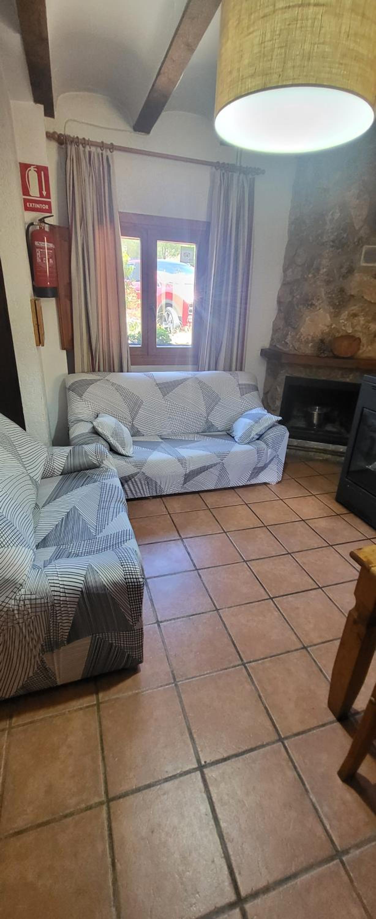 Standard Family Room photo 3