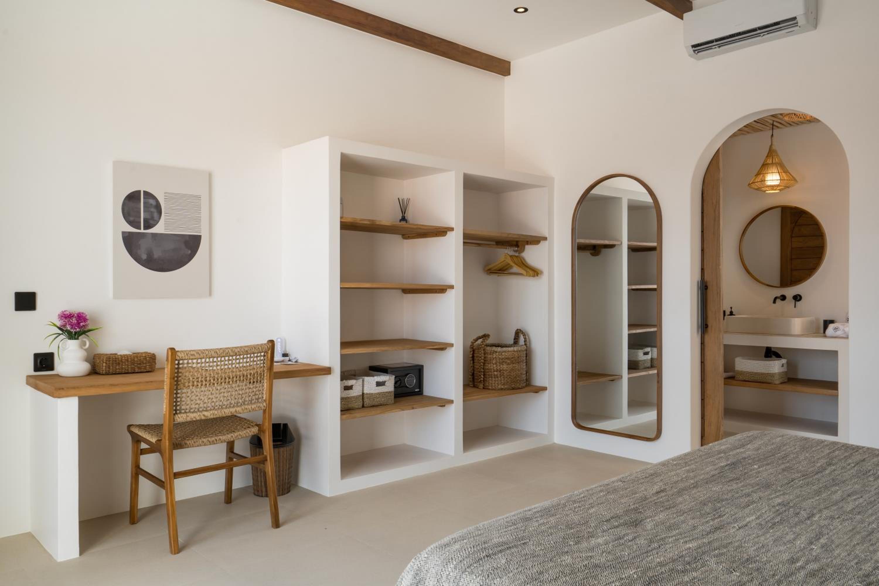One-Bedroom Villa - Photo 4