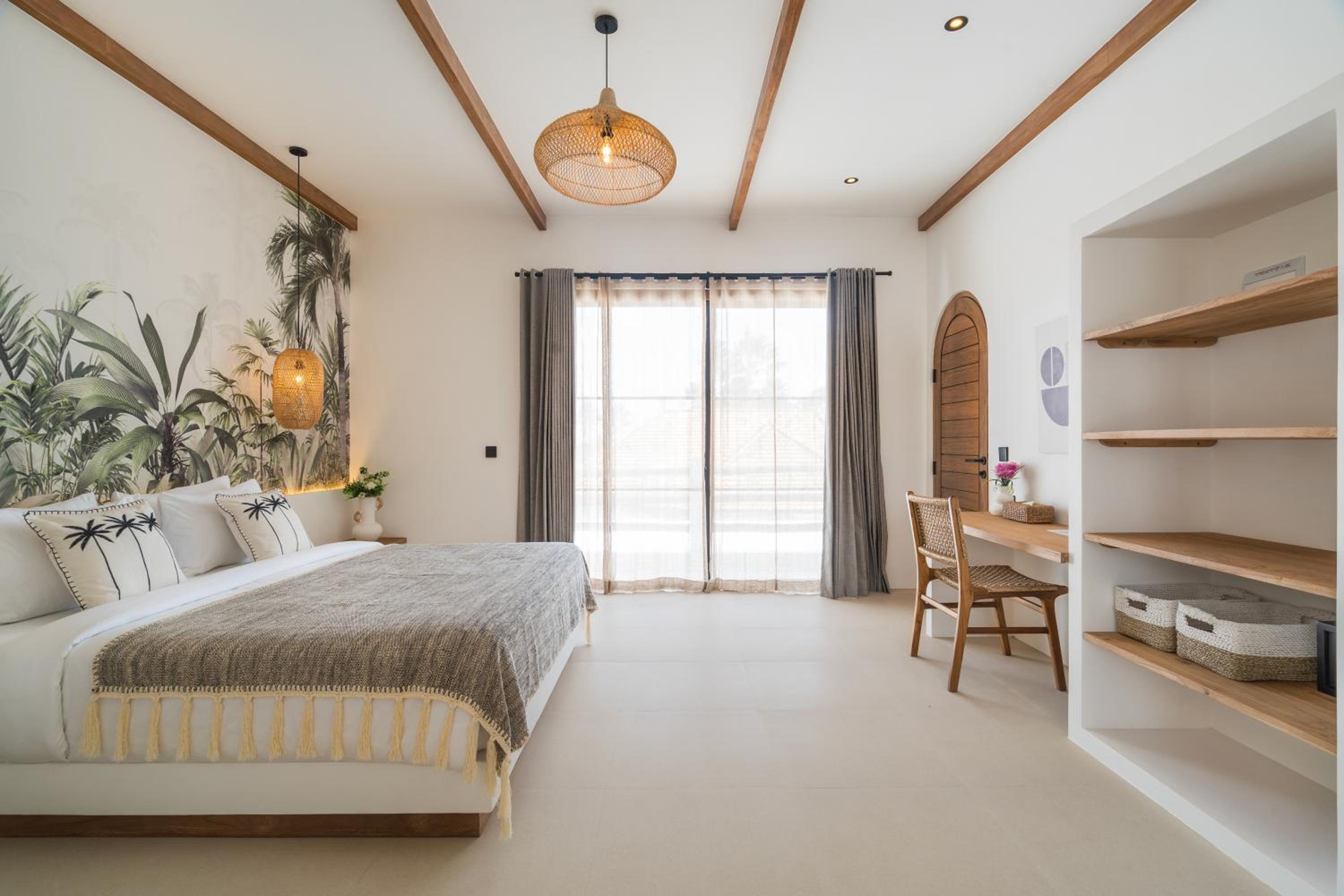 One-Bedroom Villa - Photo 3