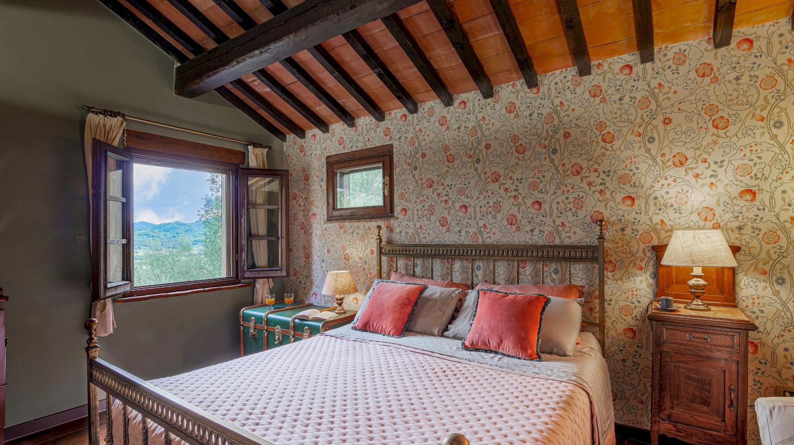 Four-Bedroom Villa photo 1