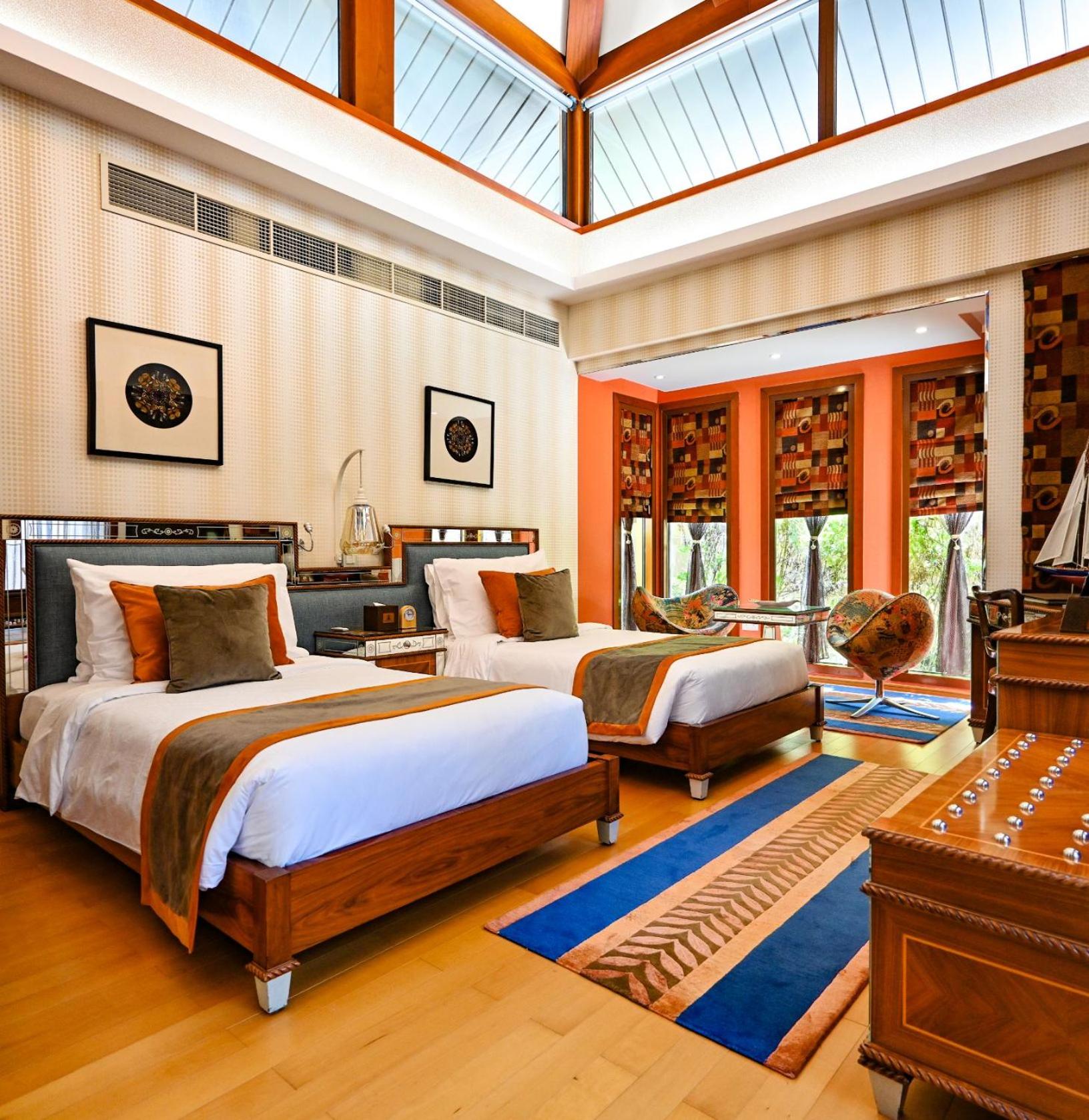 Royal Villa with Sea View
