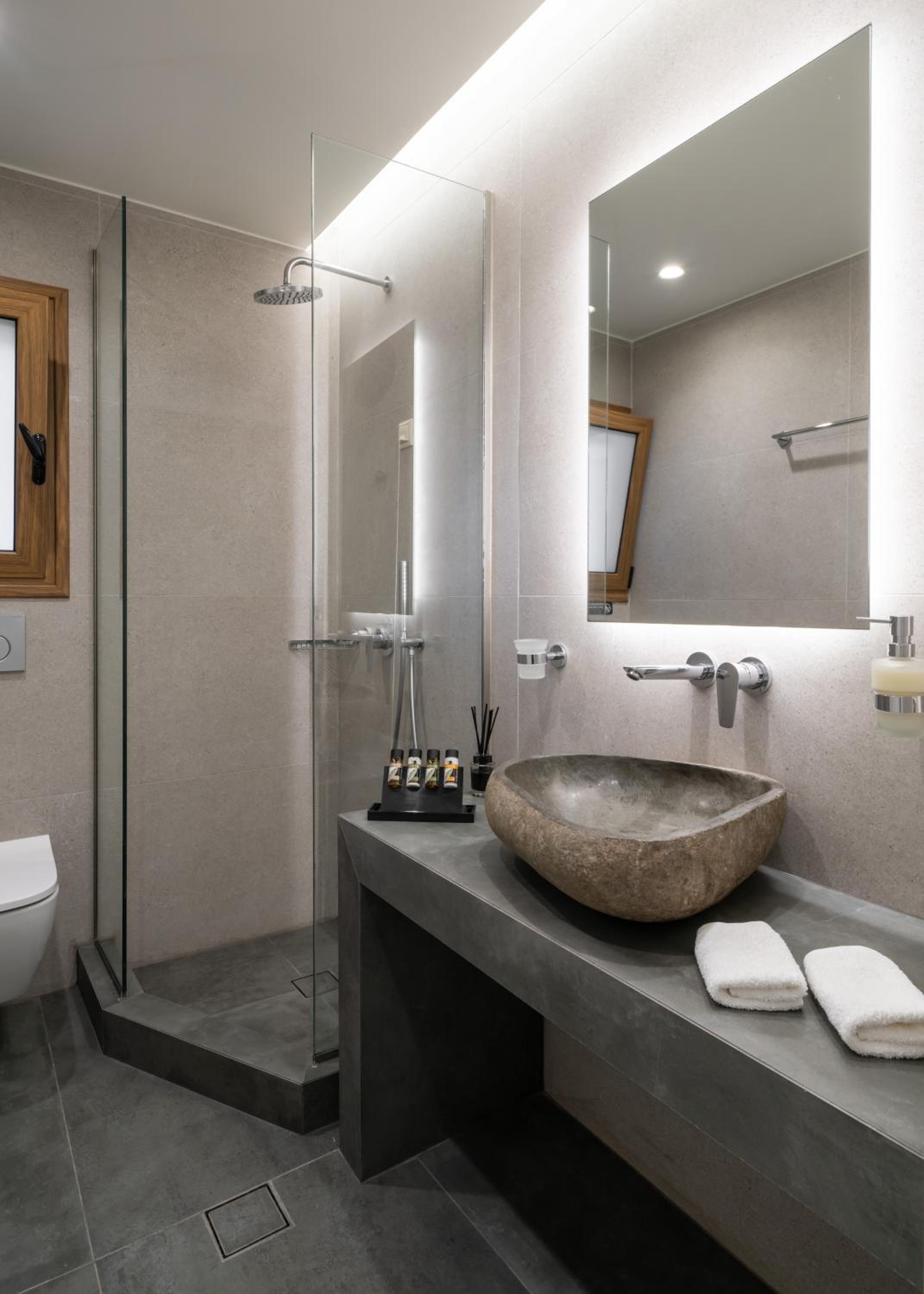 Deluxe Double or Twin Room with Balcony photo 2