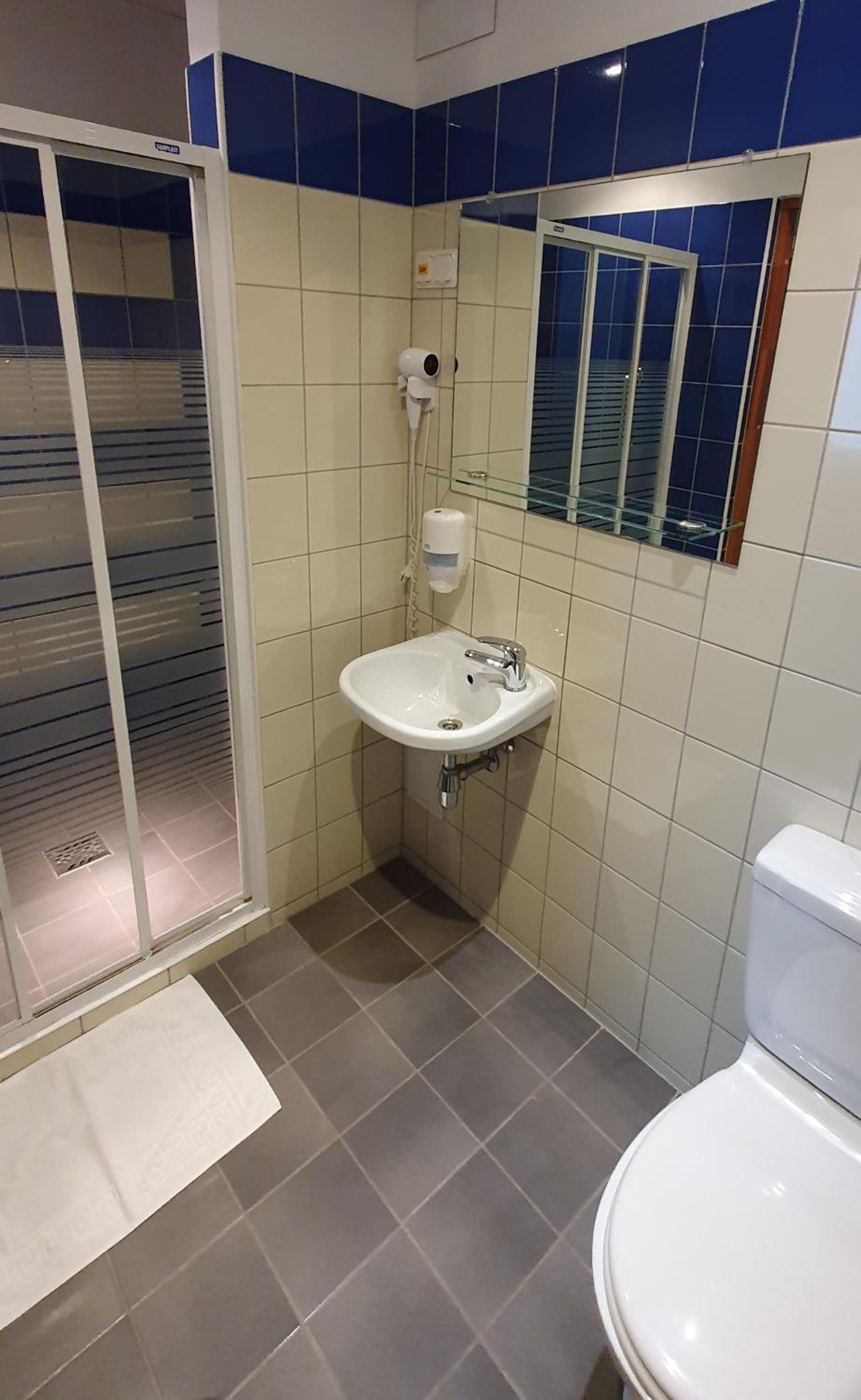 Triple Room - Photo 4