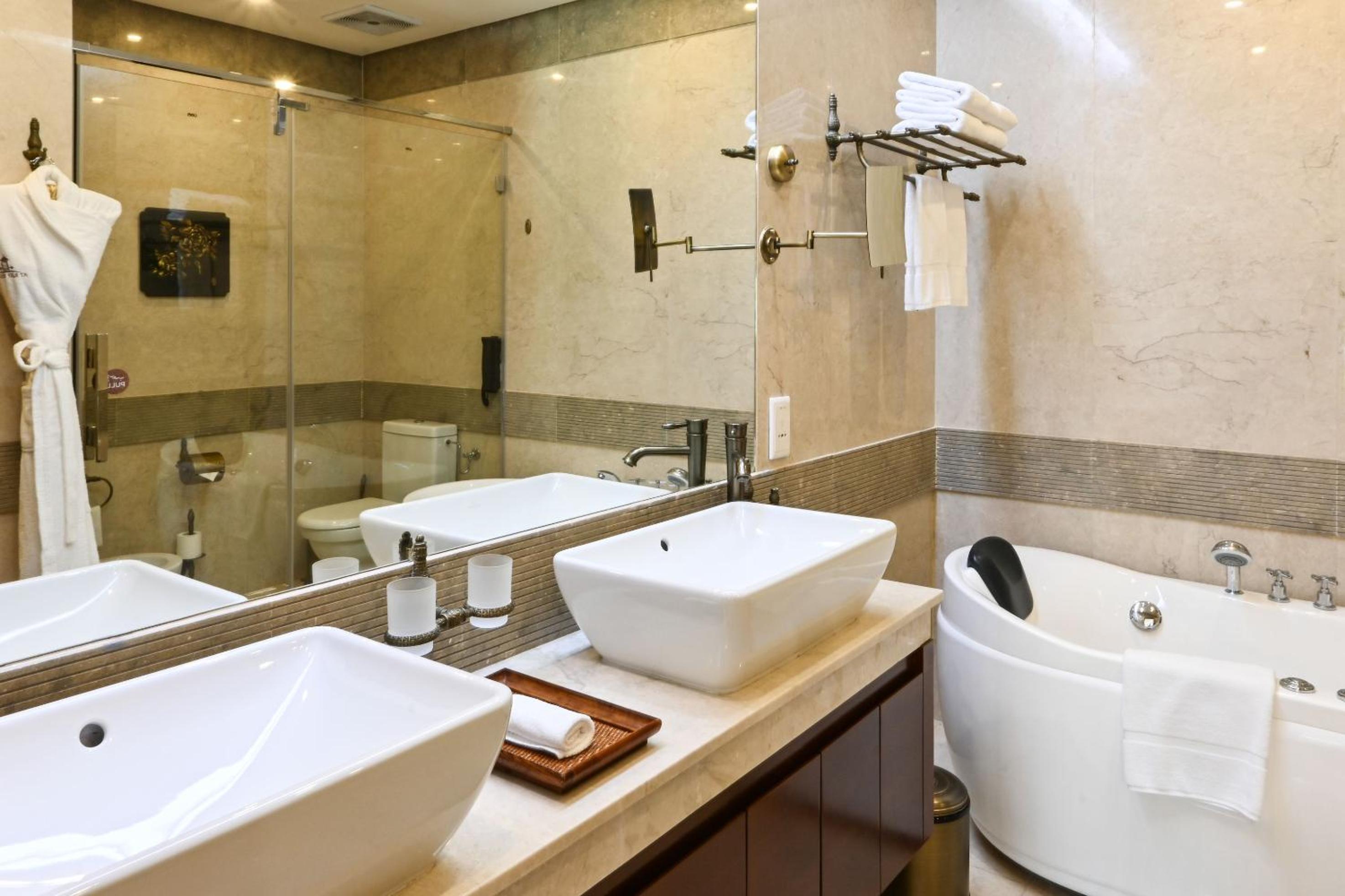 Premier Suite photo 2