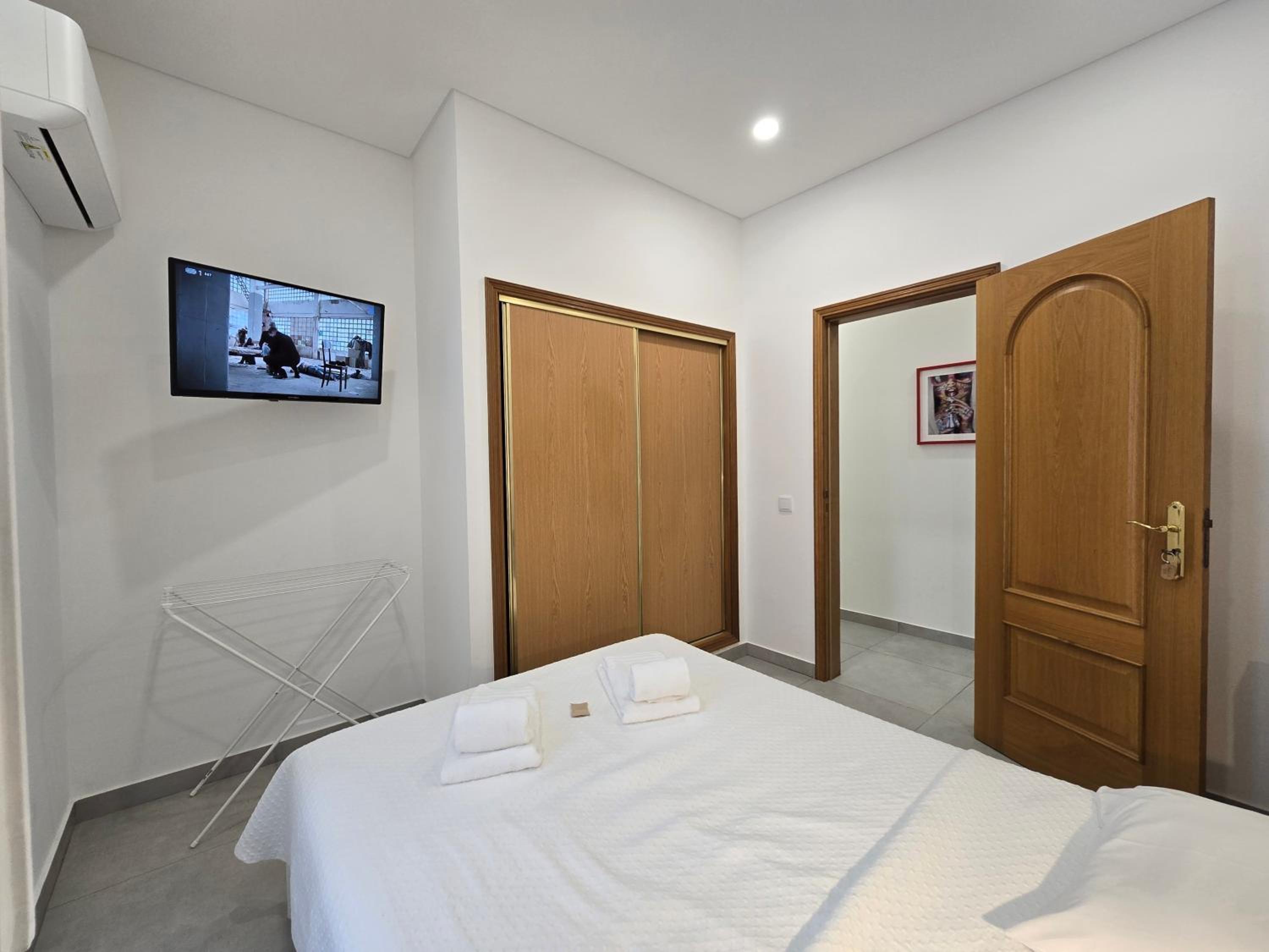 Standard Double Room With Shared Bathroom photo 3
