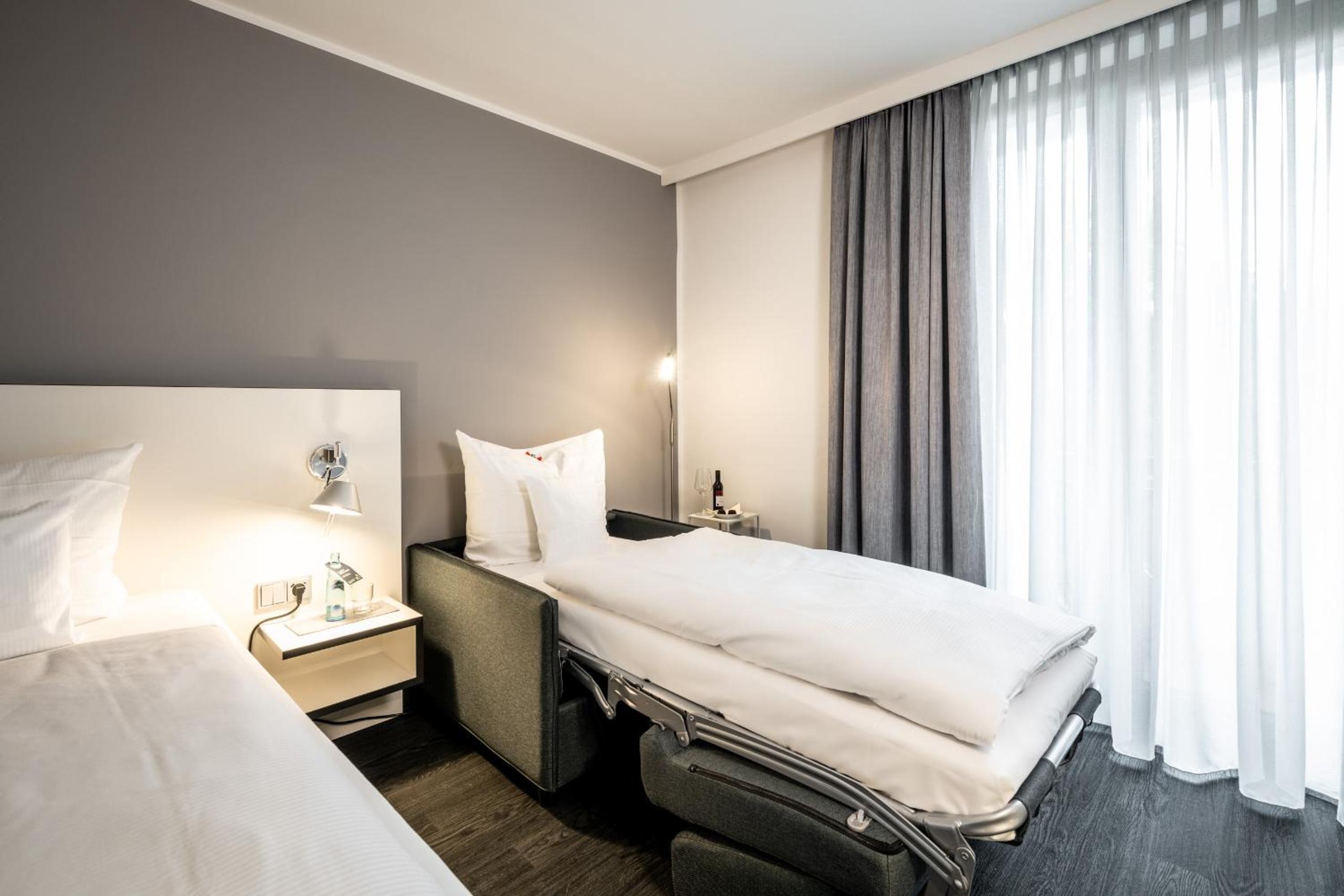 Triple Room - Photo 10