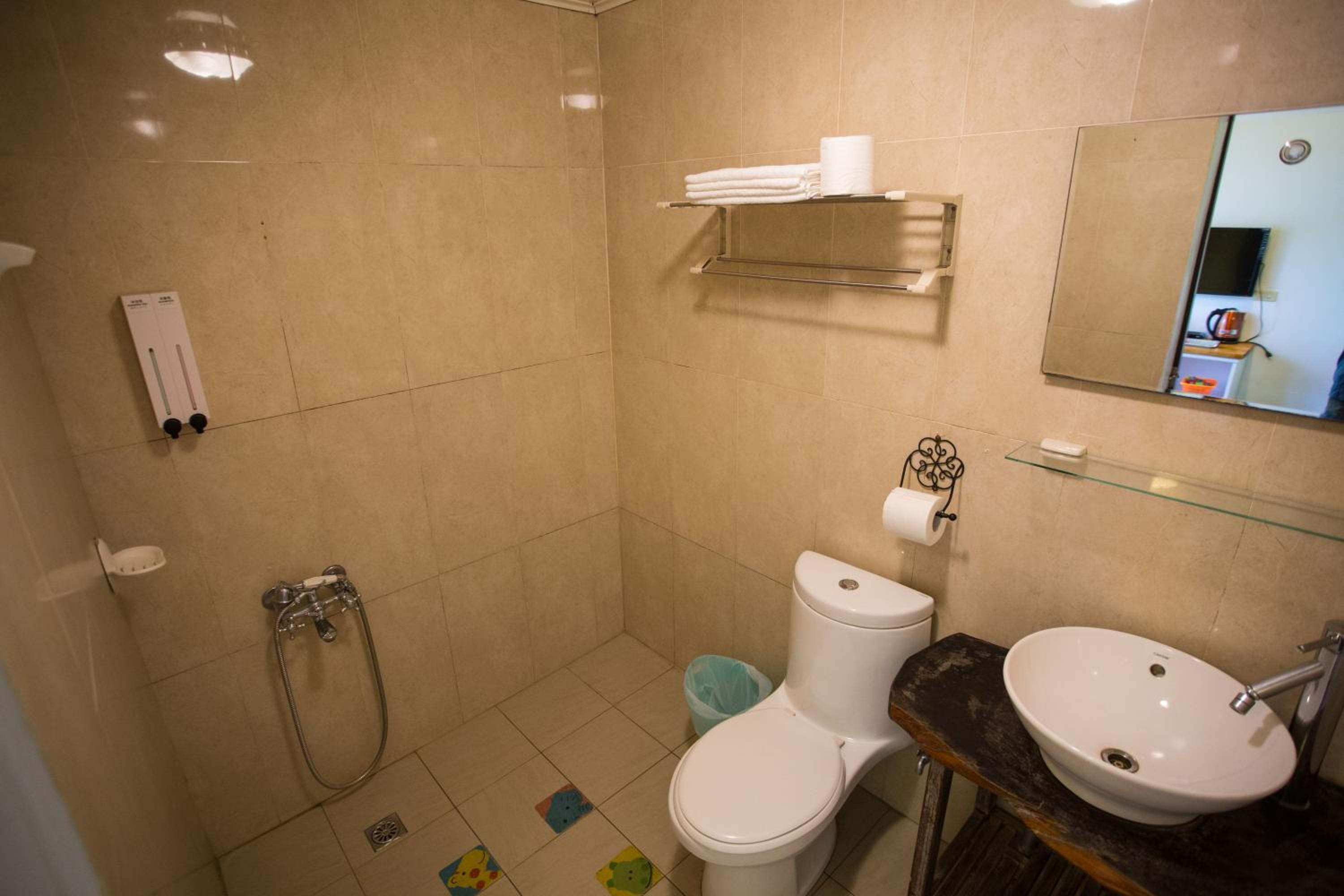 Quadruple Room with Bathroom photo 3