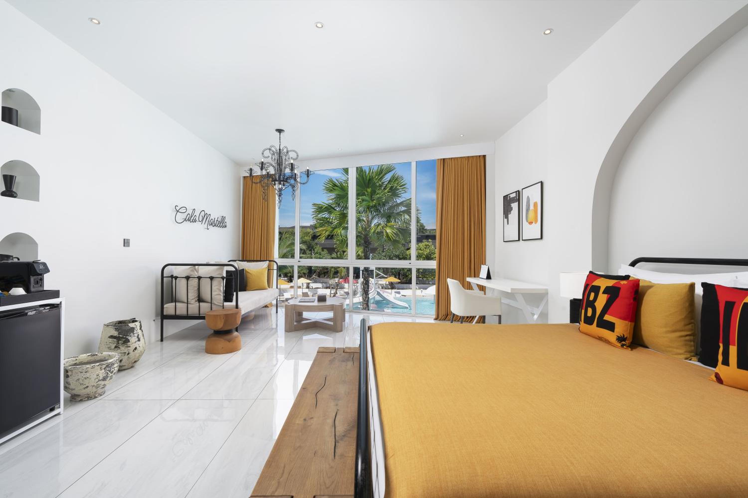 Platinum One-Bedroom Pool View - Photo 5