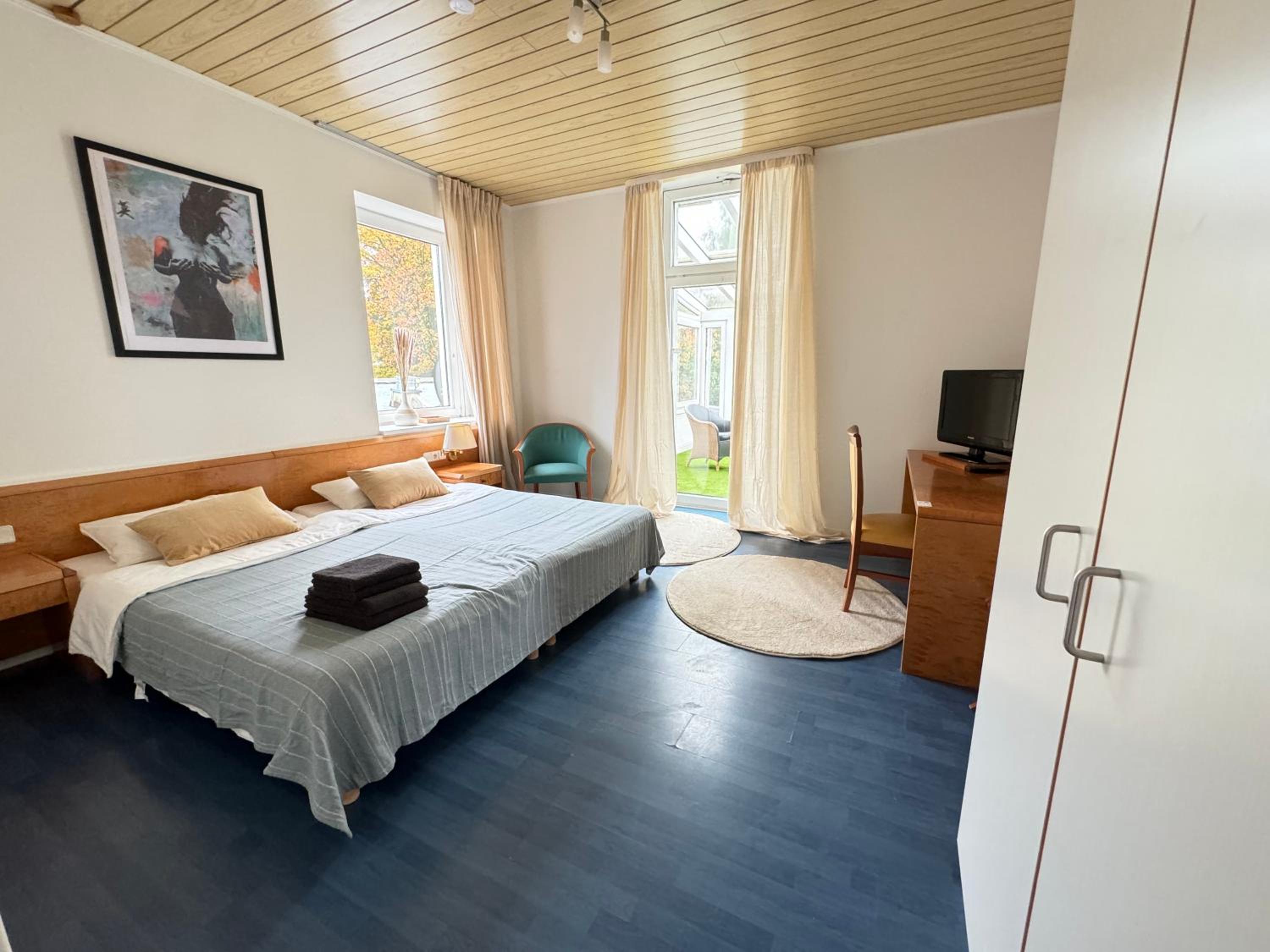 Double Room with Private External Bathroom photo 1