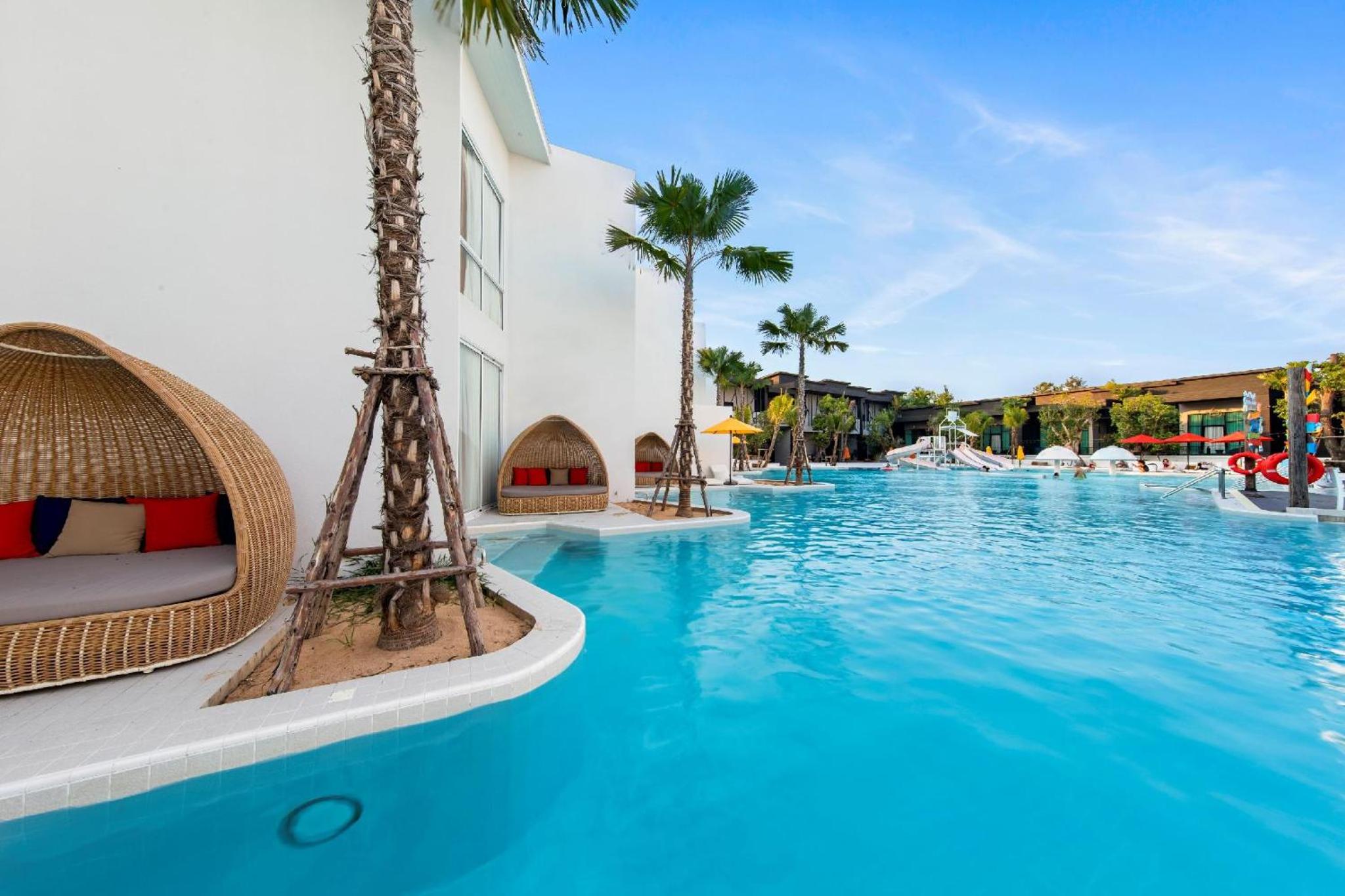 Gold One-Bedroom Pool Access - Photo 7