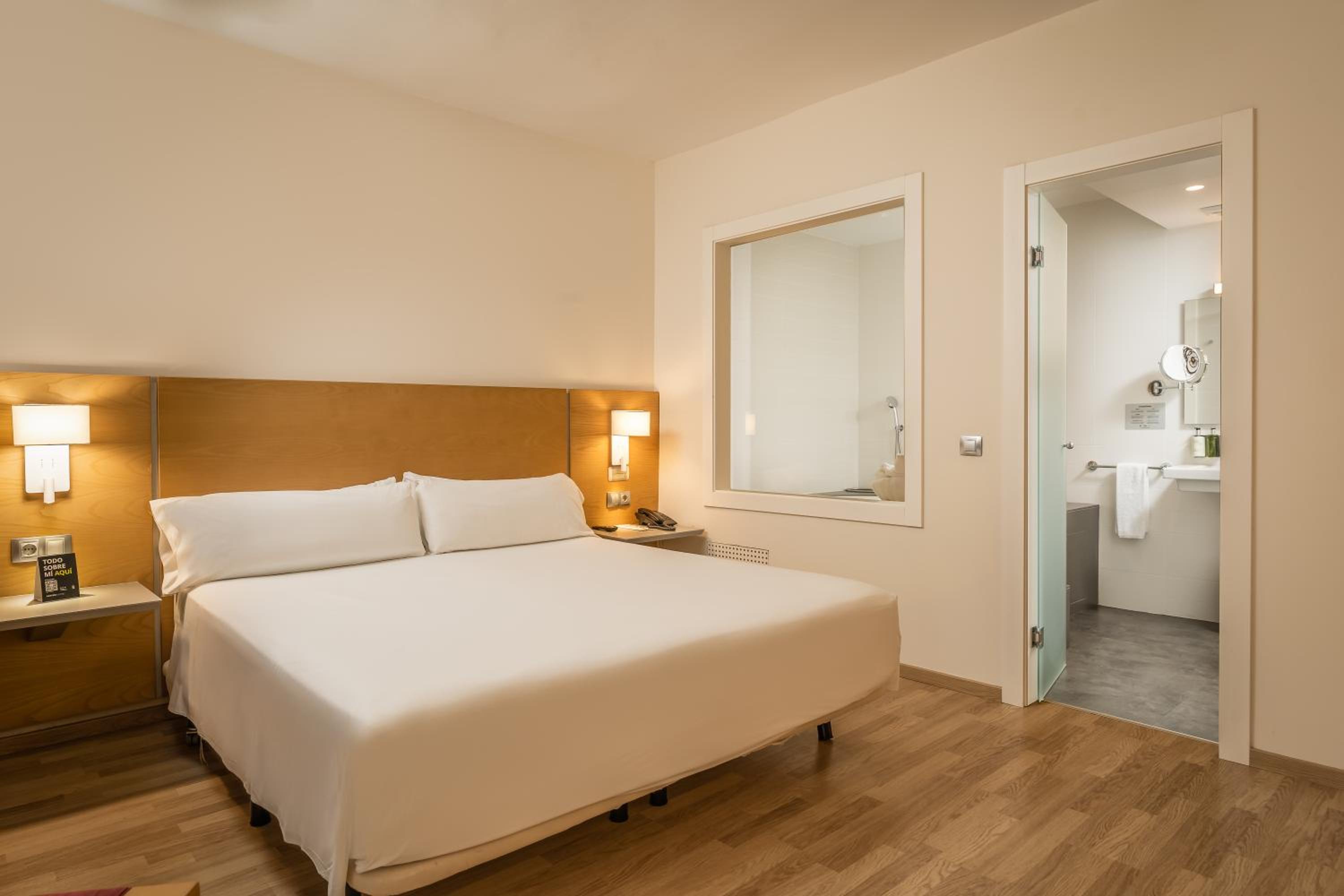 Habitación Doble Deluxe con bañera de hidromasaje