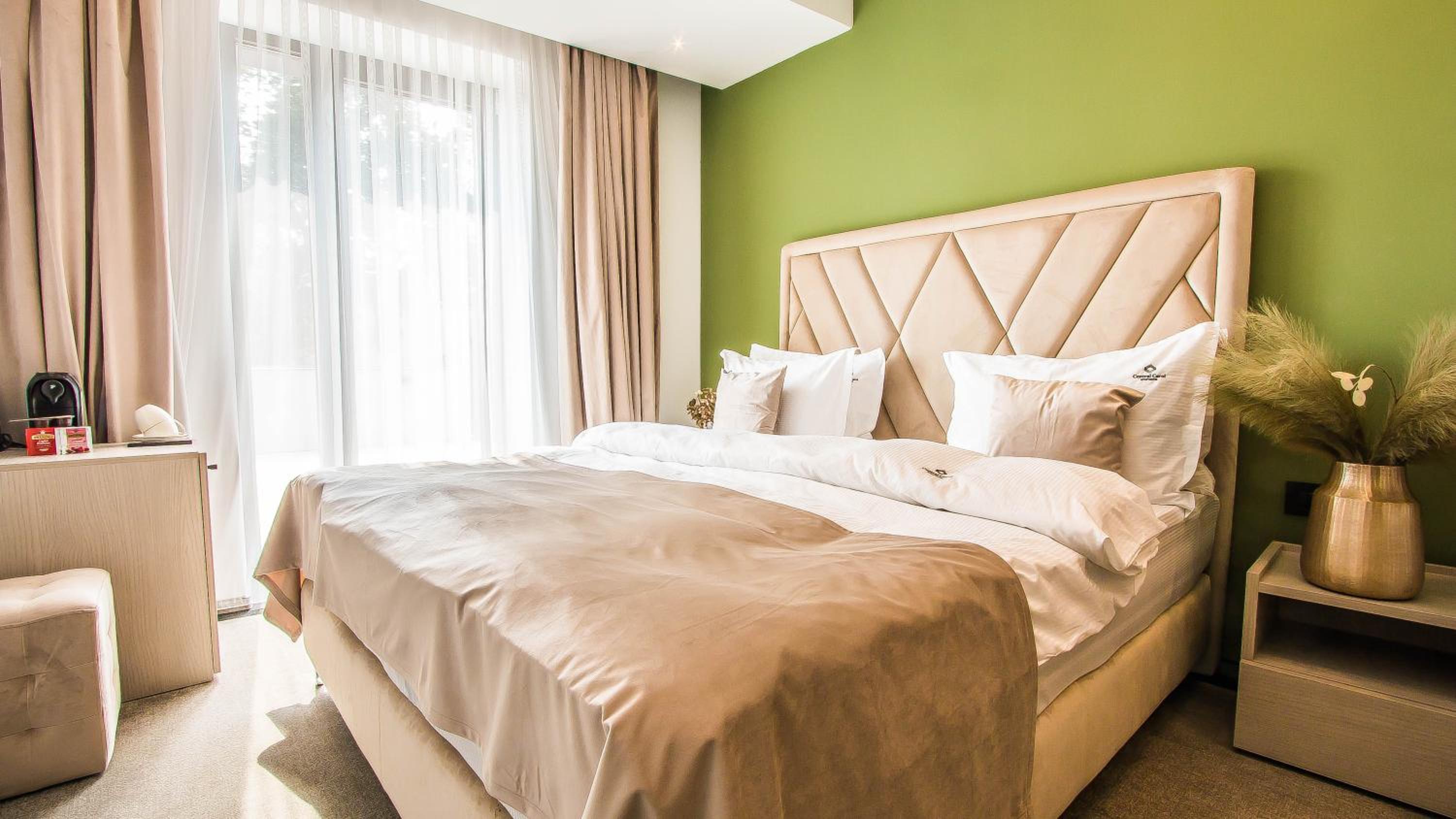 Deluxe Double Room with Balcony