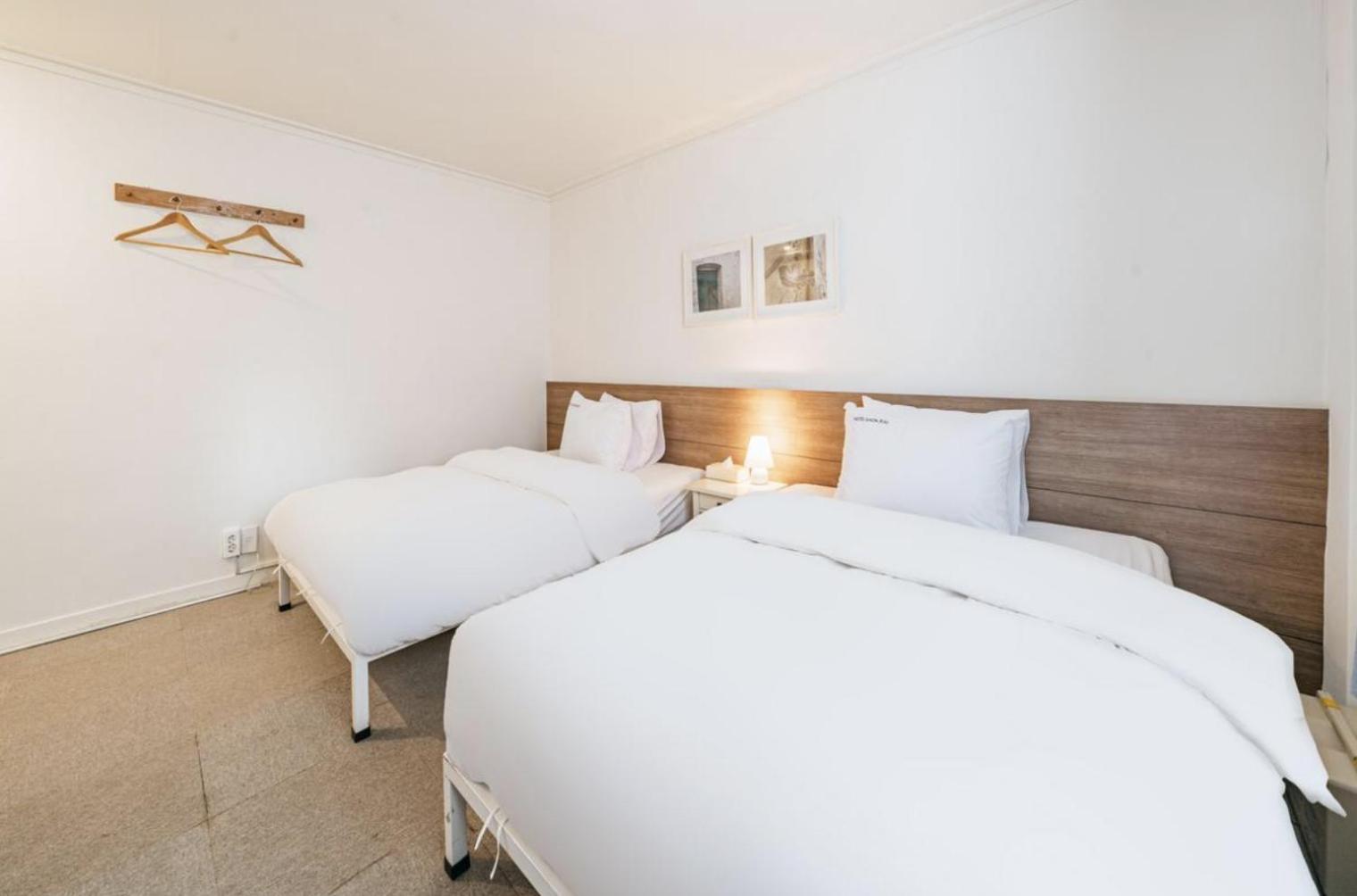 Twin room - OTT free