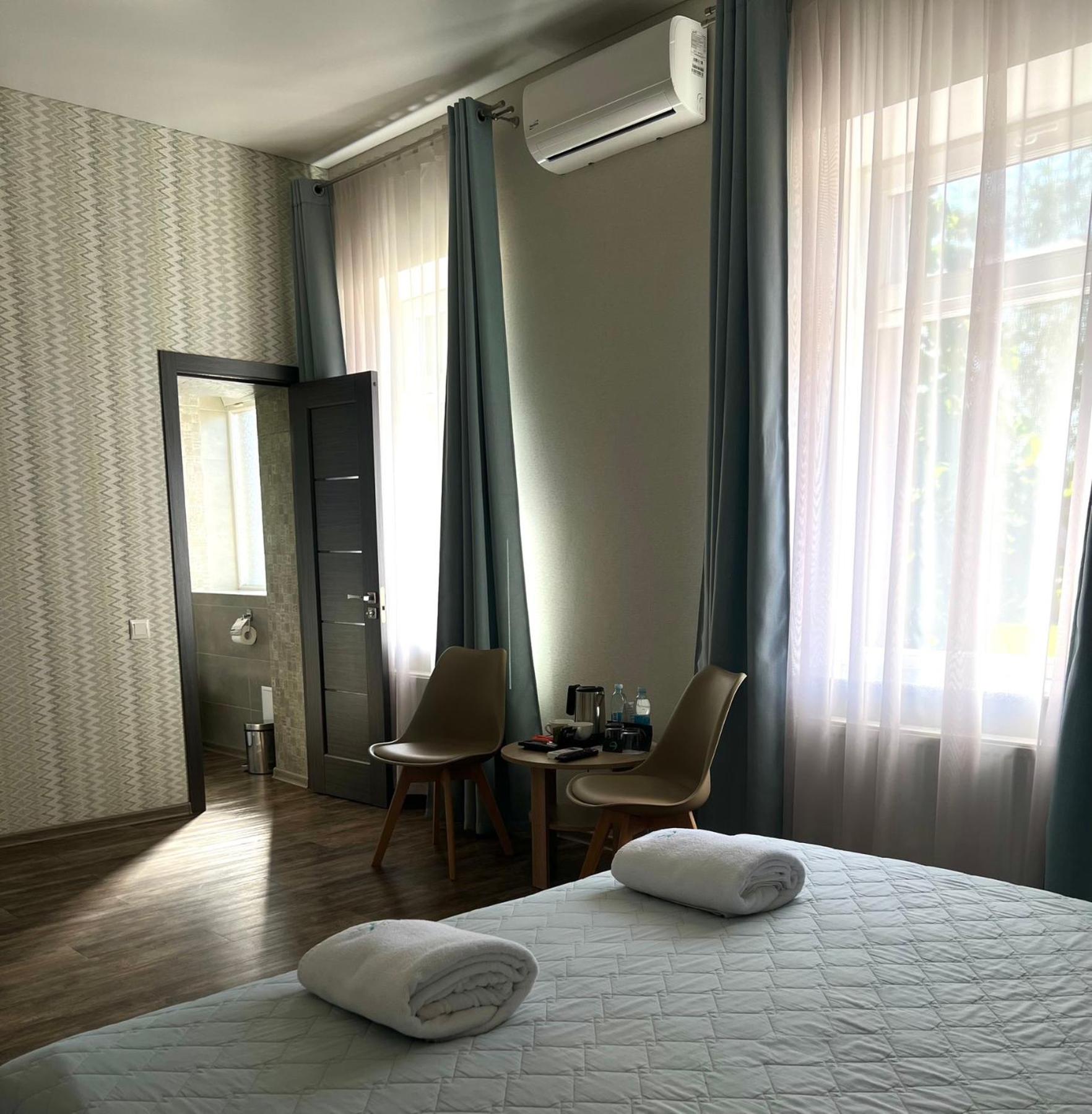 Standard Double Room photo 1