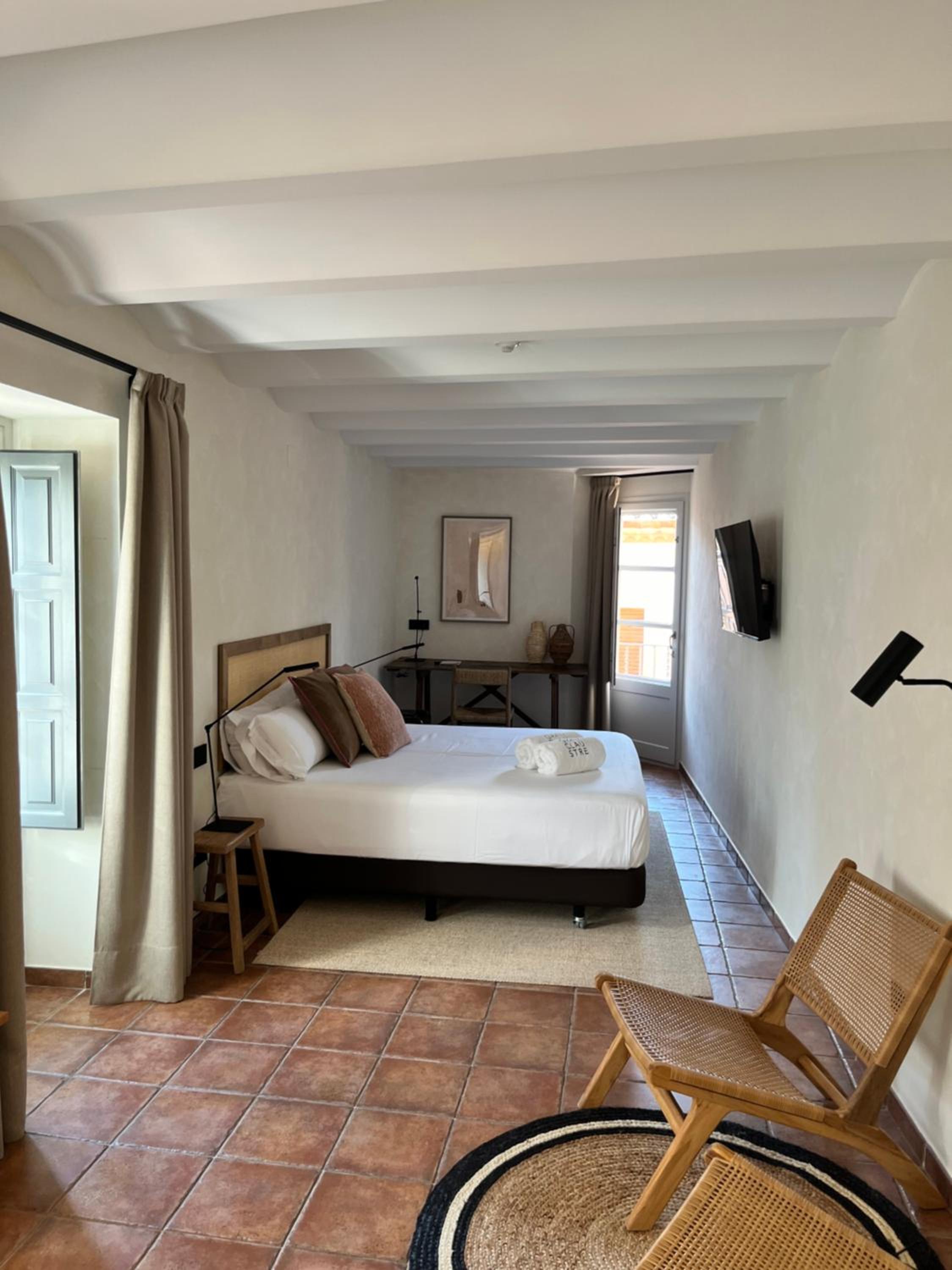 Deluxe Boutique Room with Terrace photo 2