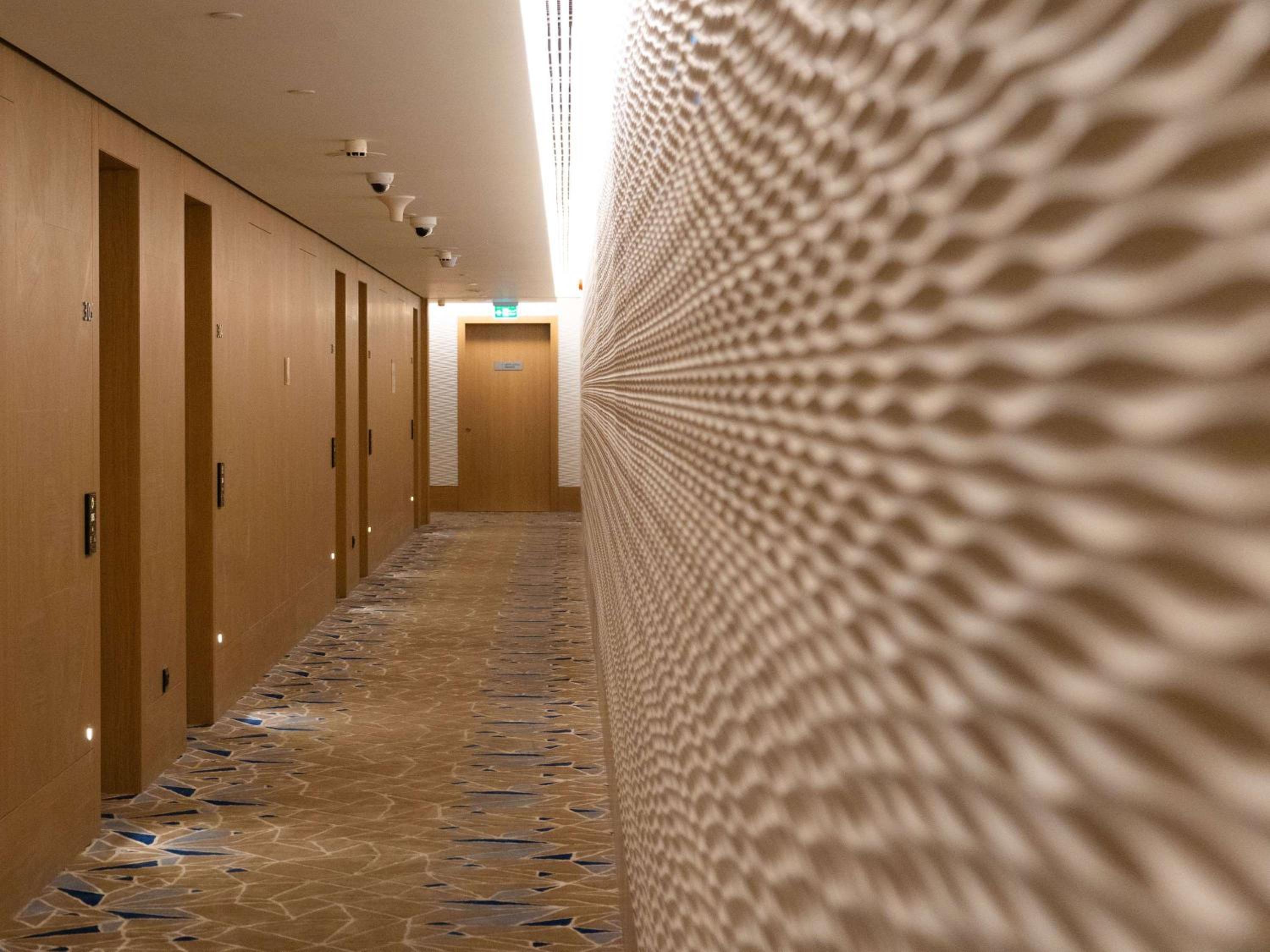 Deluxe King Room photo 3