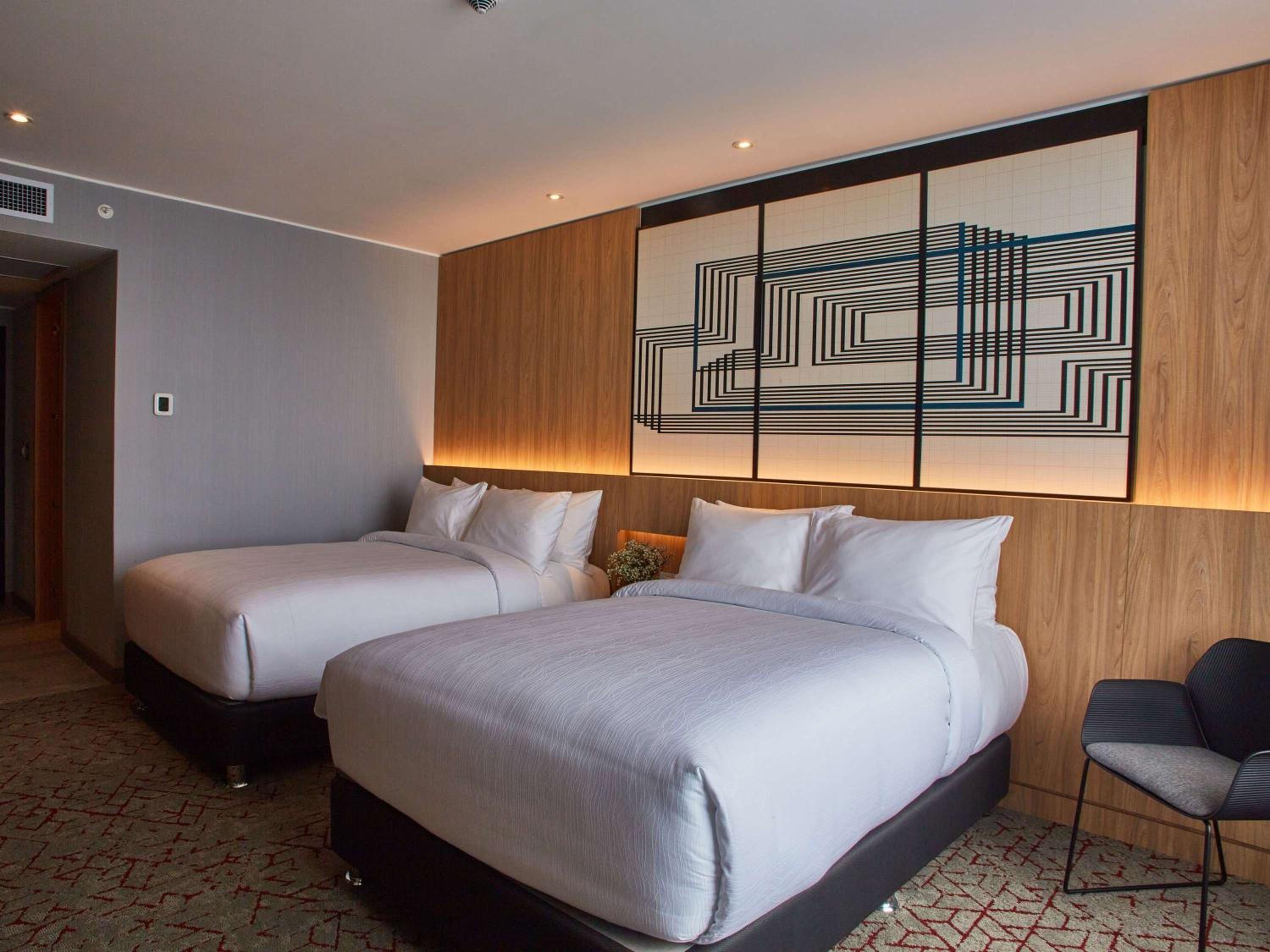 Deluxe Double Room with Two Double Beds - Photo 1