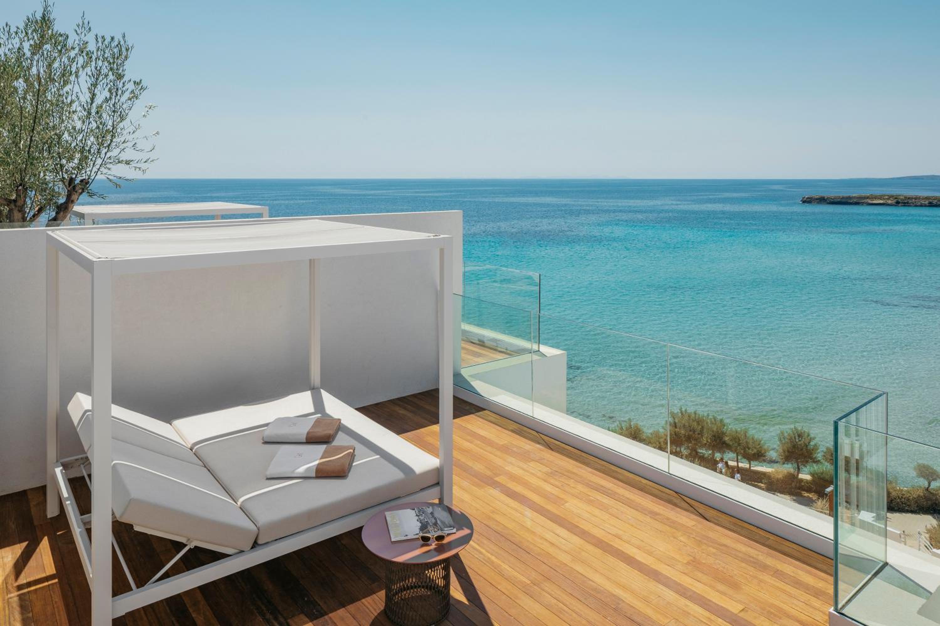 Junior Suite Sea View with Private Roof - Photo 5
