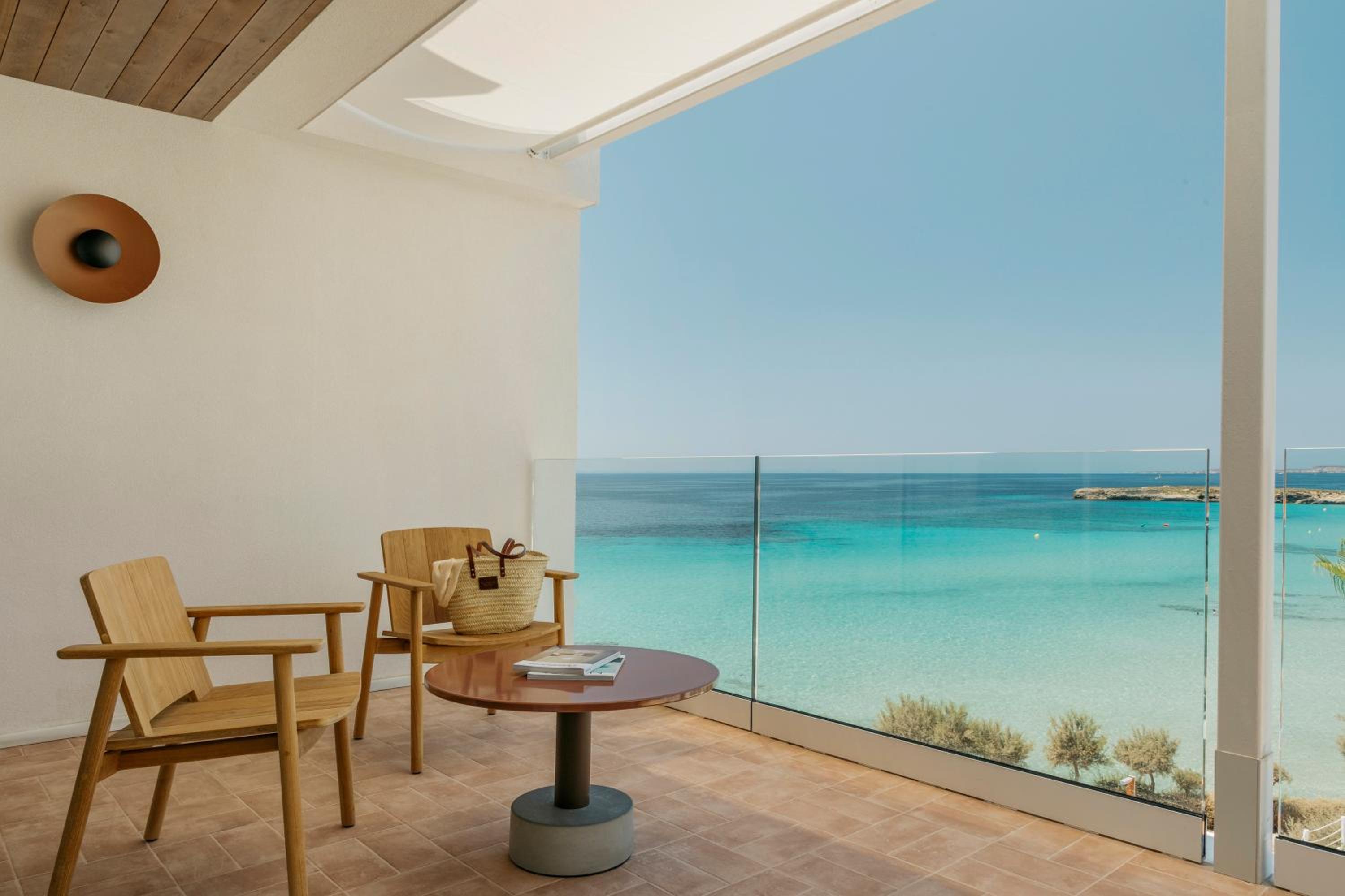 Junior Suite Sea View with Private Roof - Photo 6