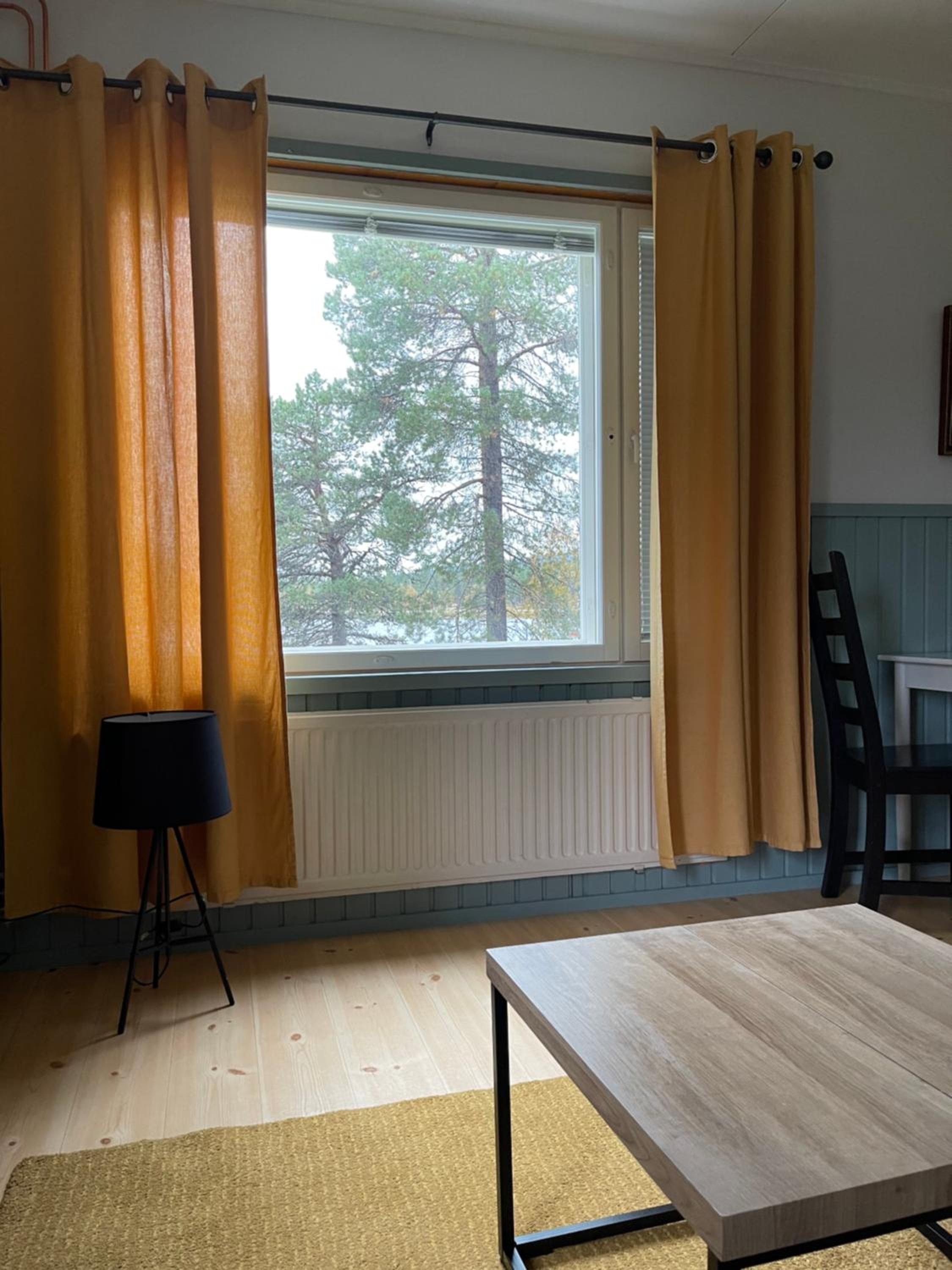 Apartment with Lake View - Photo 14