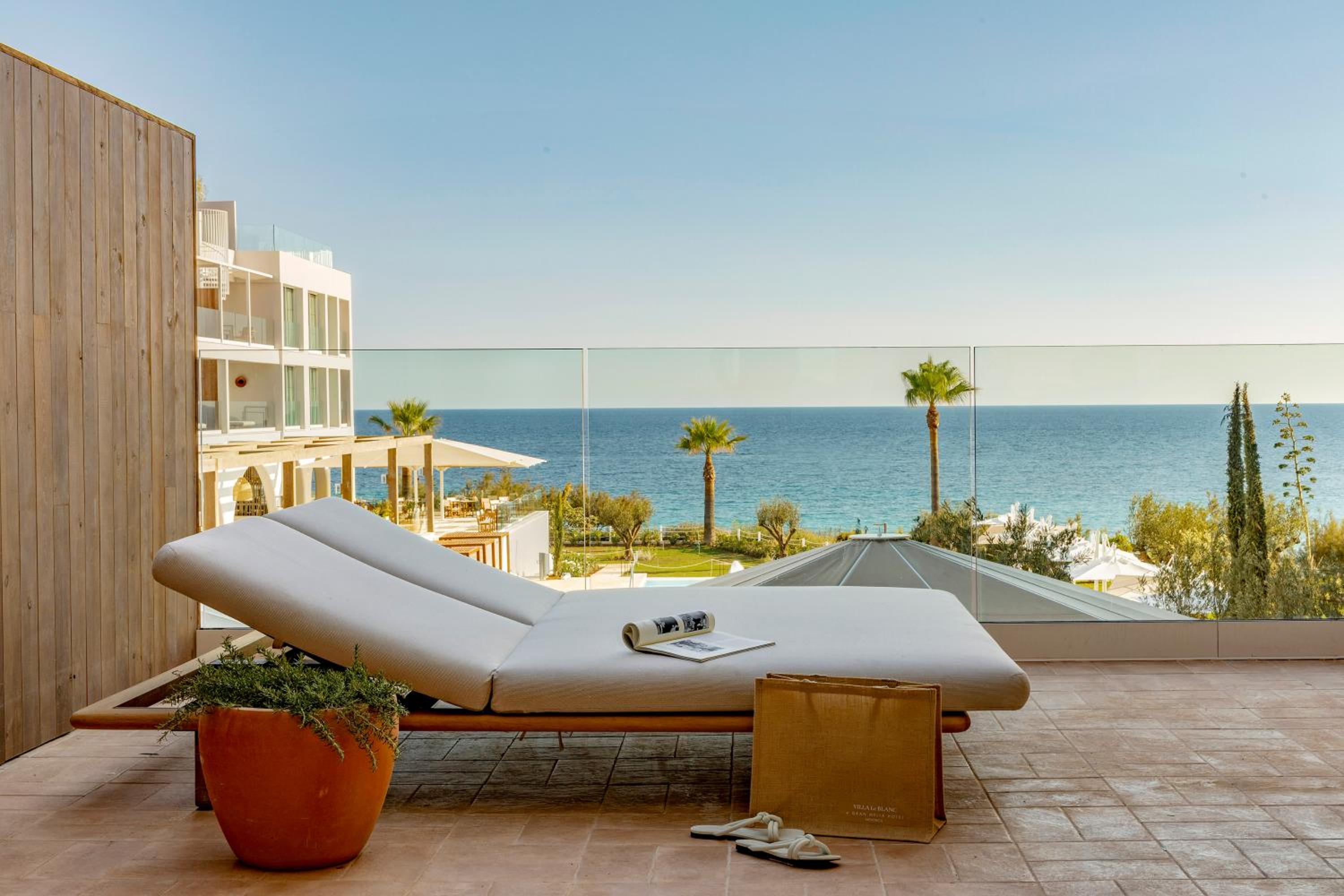 Master Suite 2 Bedrooms Sea View with Terrace Bathtub photo 3