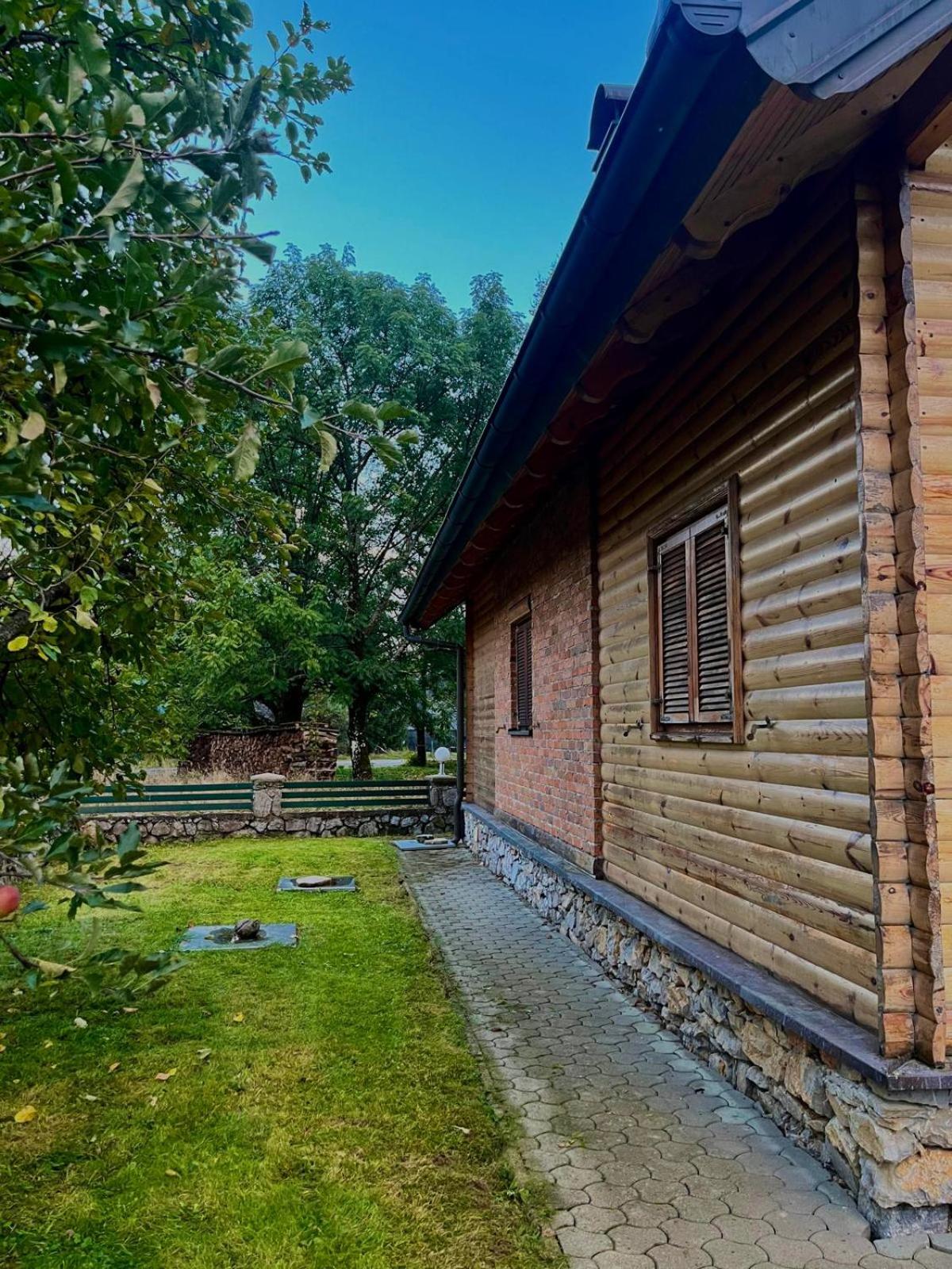 Two-Bedroom Chalet photo 3