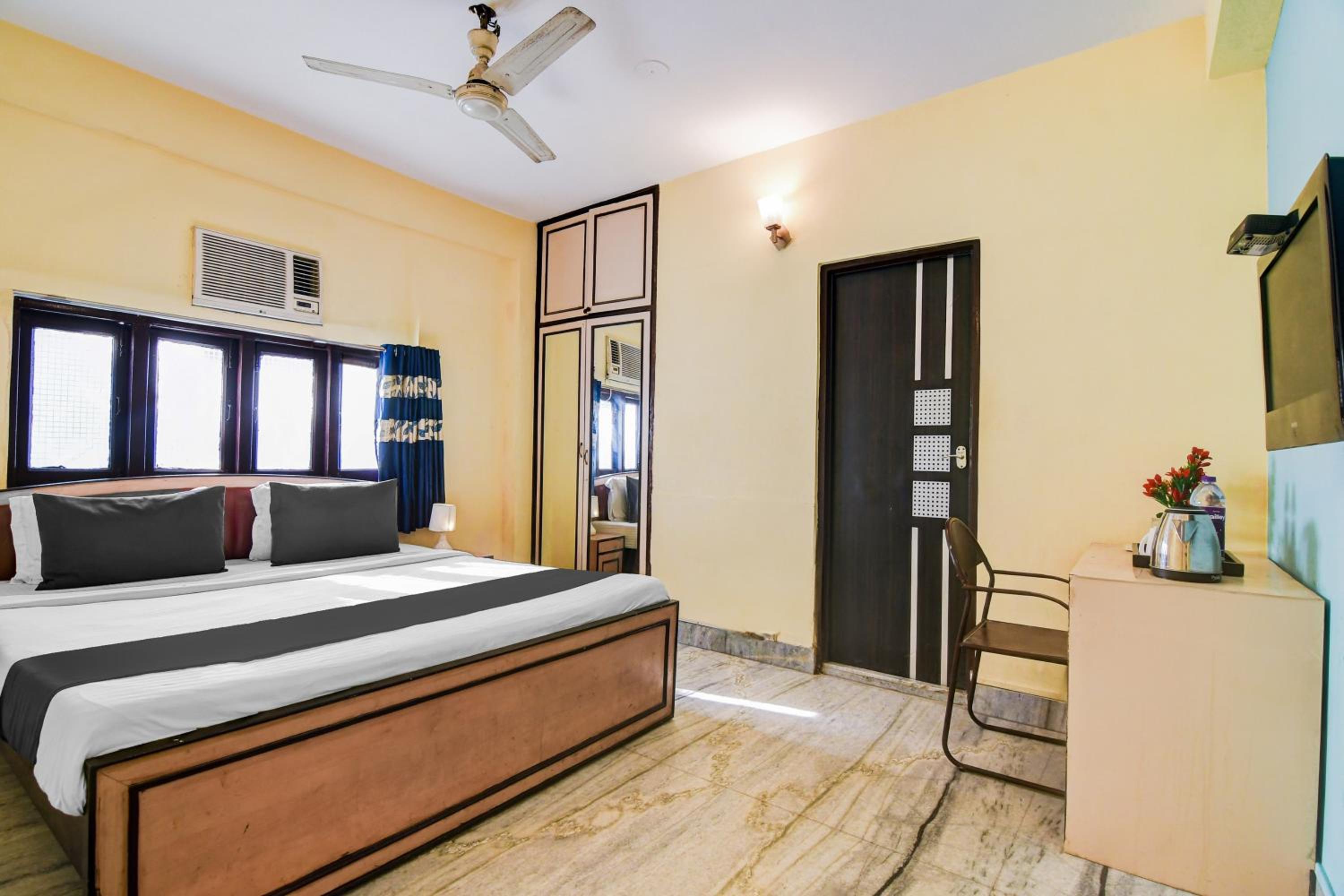 Classic Triple Room