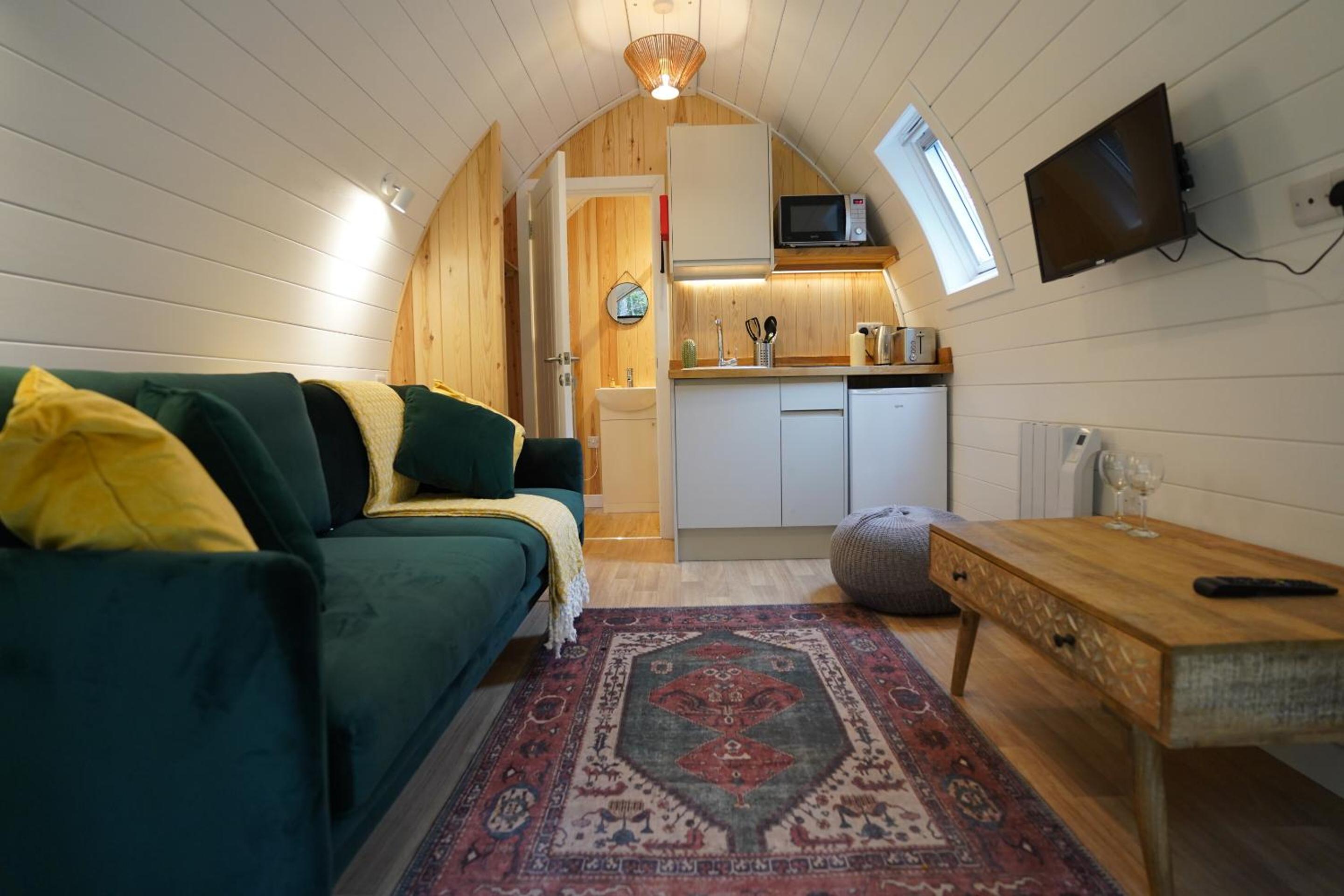 Tiny Cabin photo 2