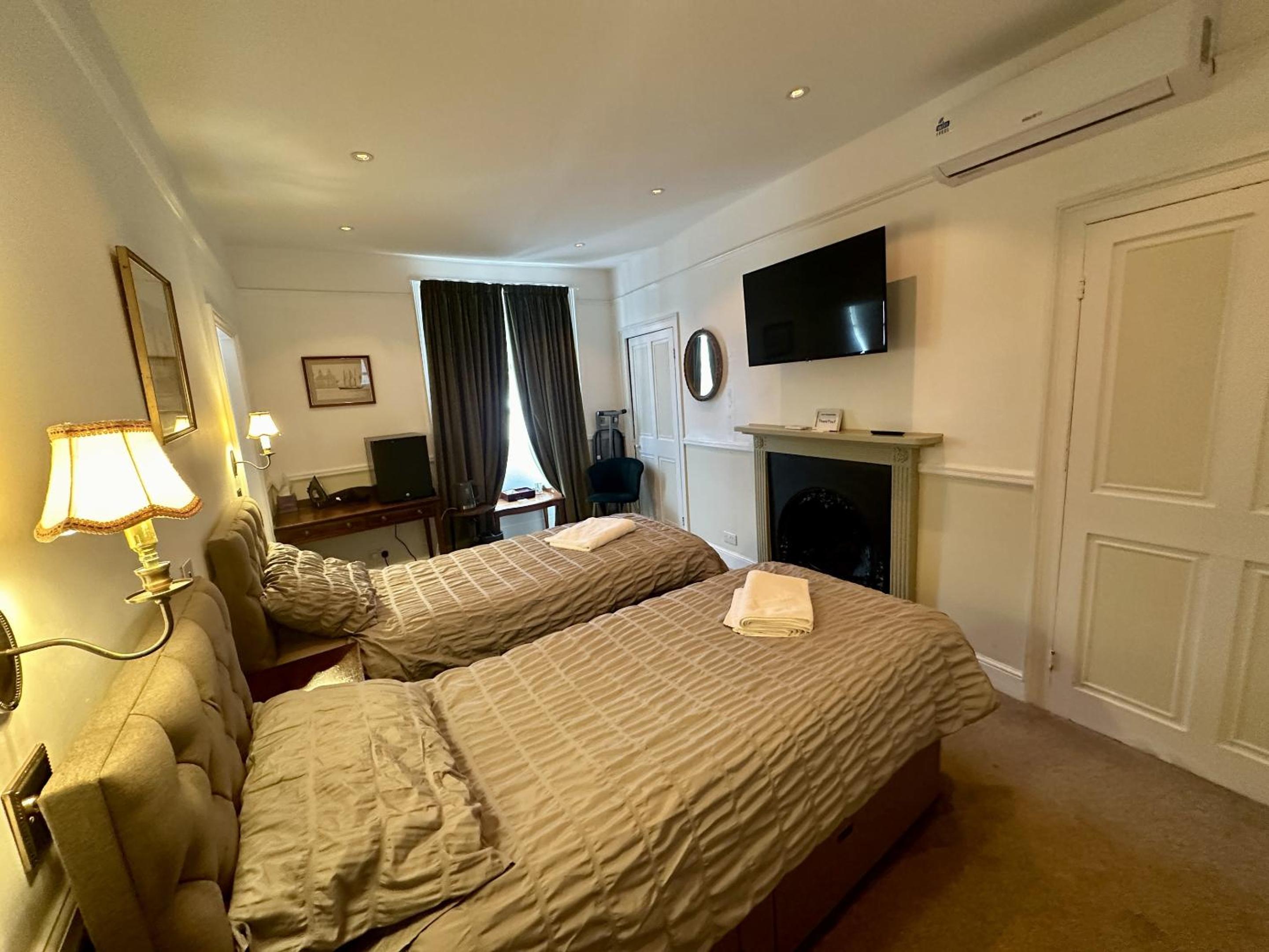 King Room