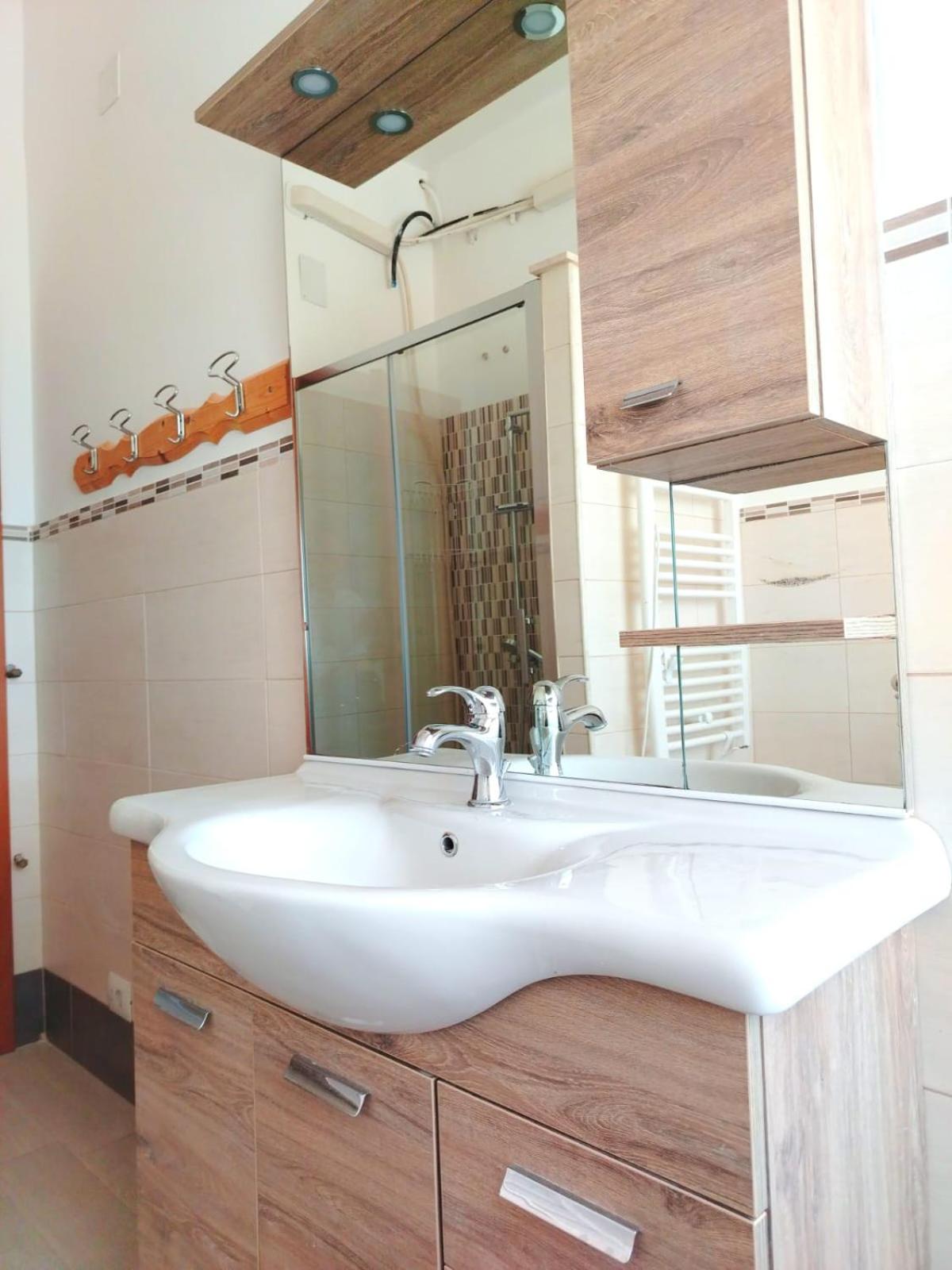 Double Room With Shared Bathroom photo 2