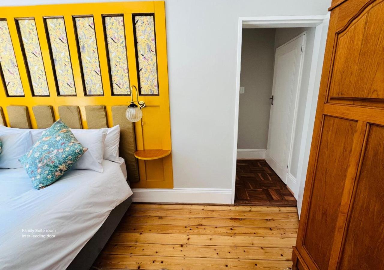 Double Room with Patio photo 3