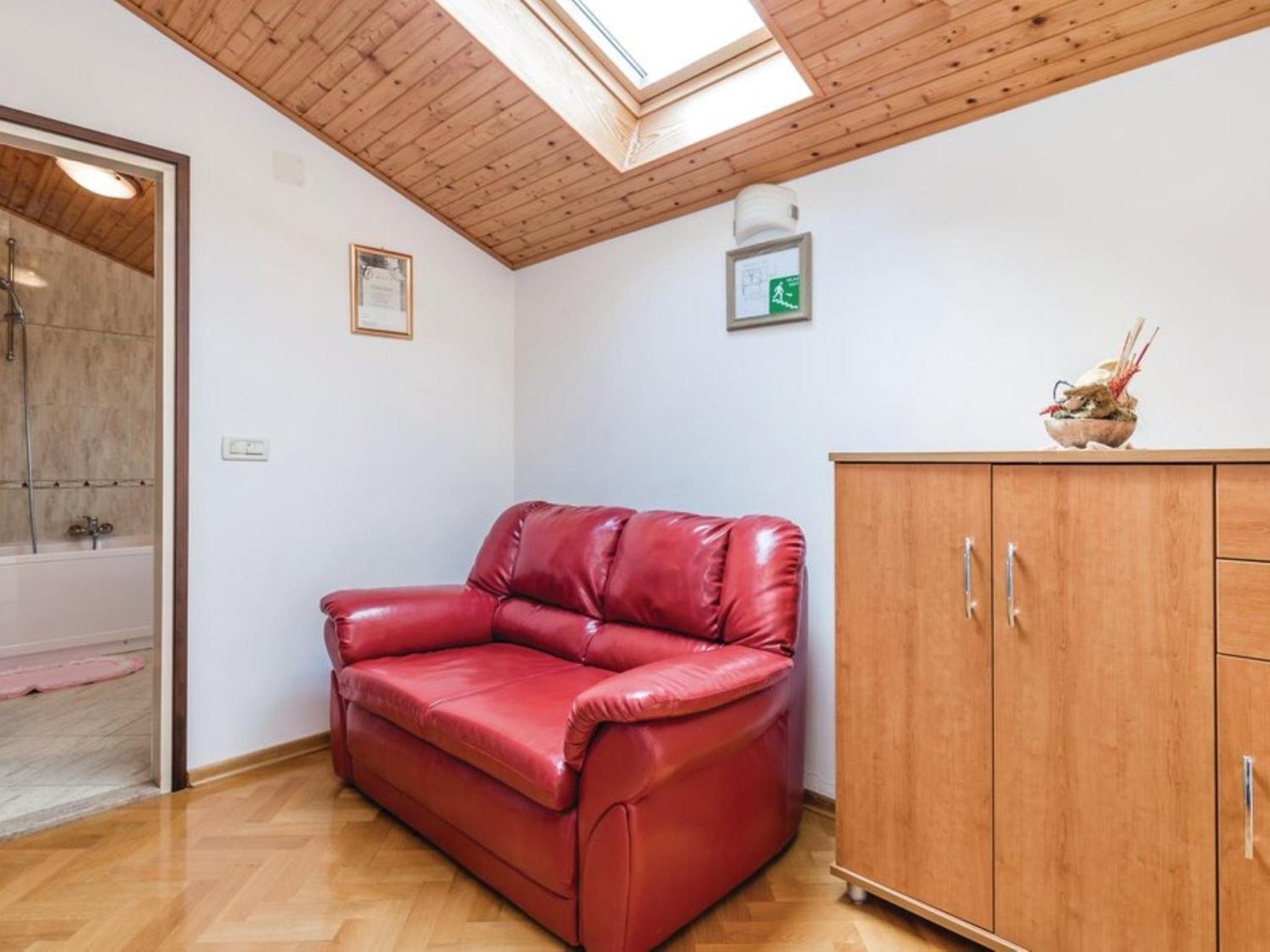 Three Bedroom Apartment With Terrace photo 1
